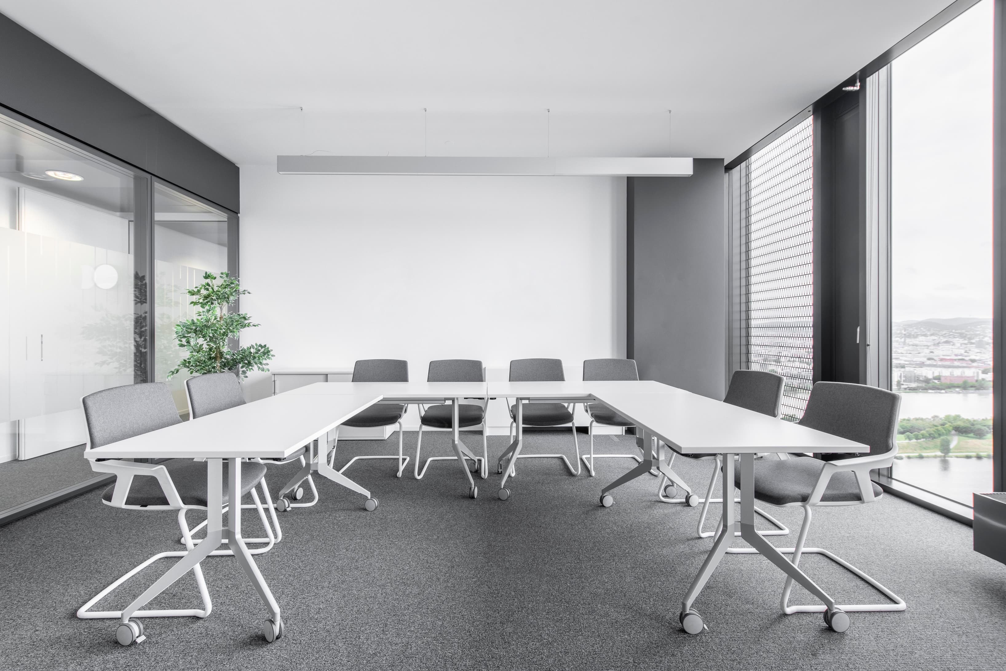 VIENNA, DC Tower image 4 VIENNA, DC Tower image 4