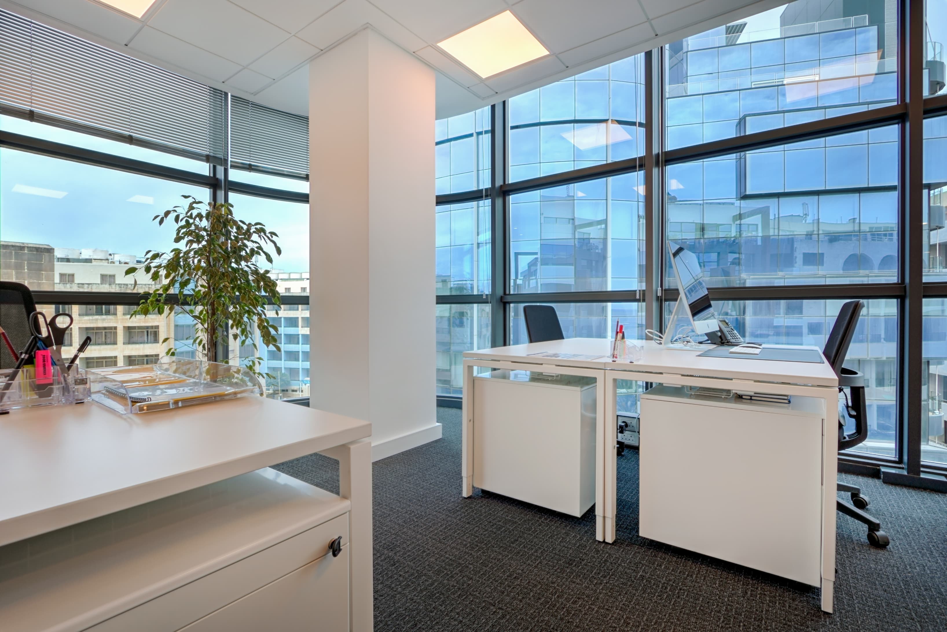 ST JULIAN'S, Dragonara image 11