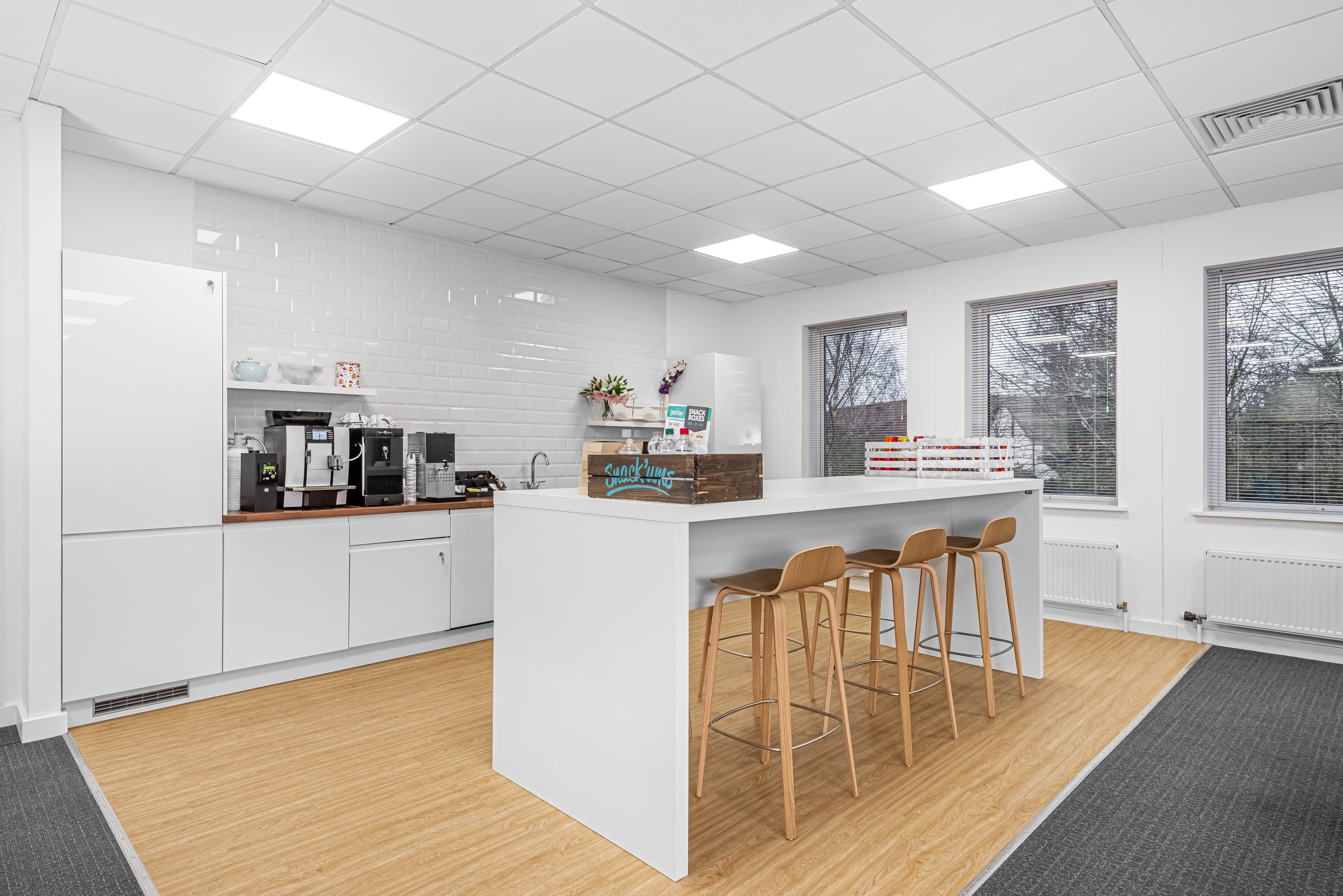 BRISTOL, Almondsbury Business Park image 5