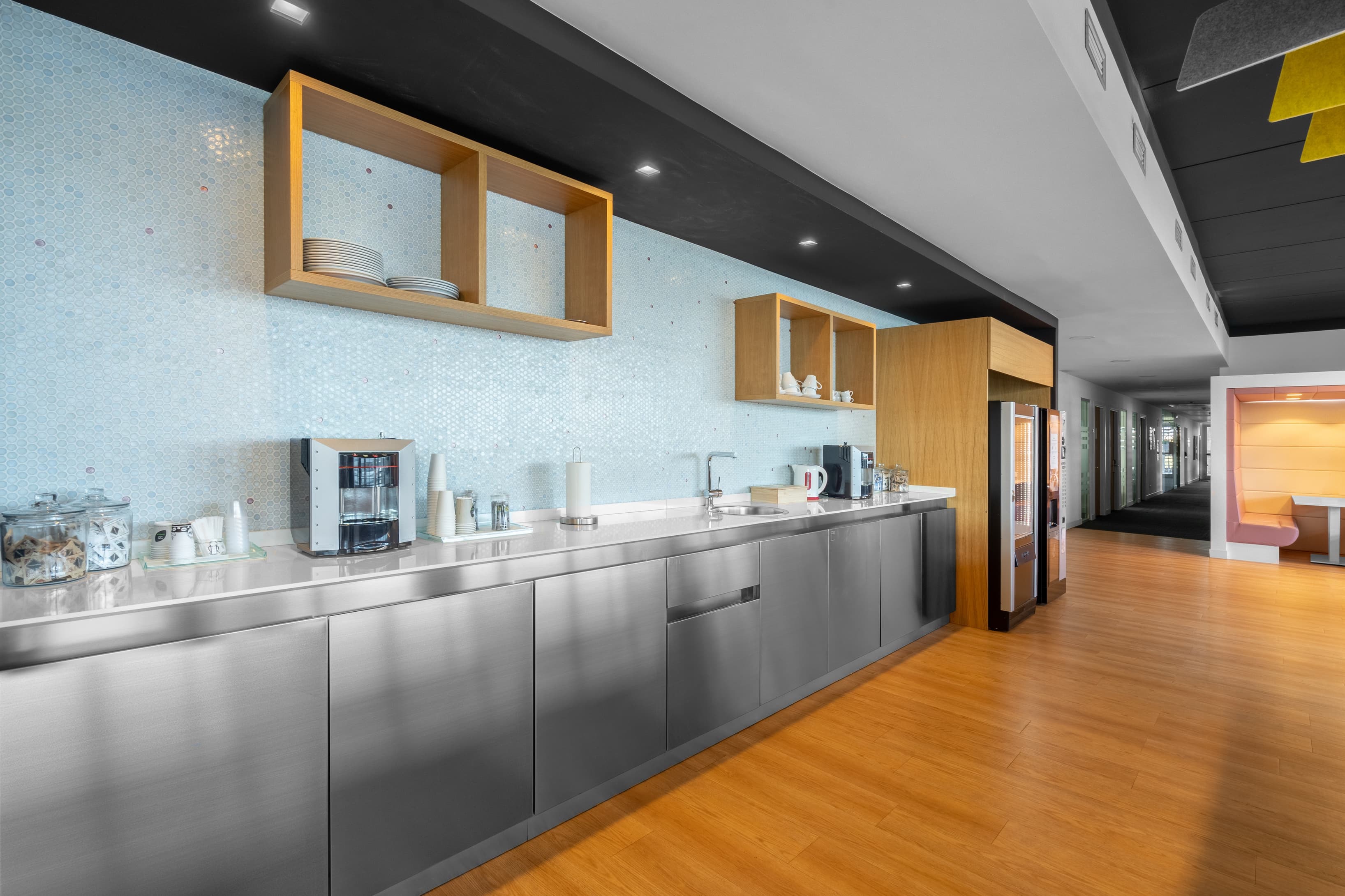 MILAN, Centro Leoni image 4