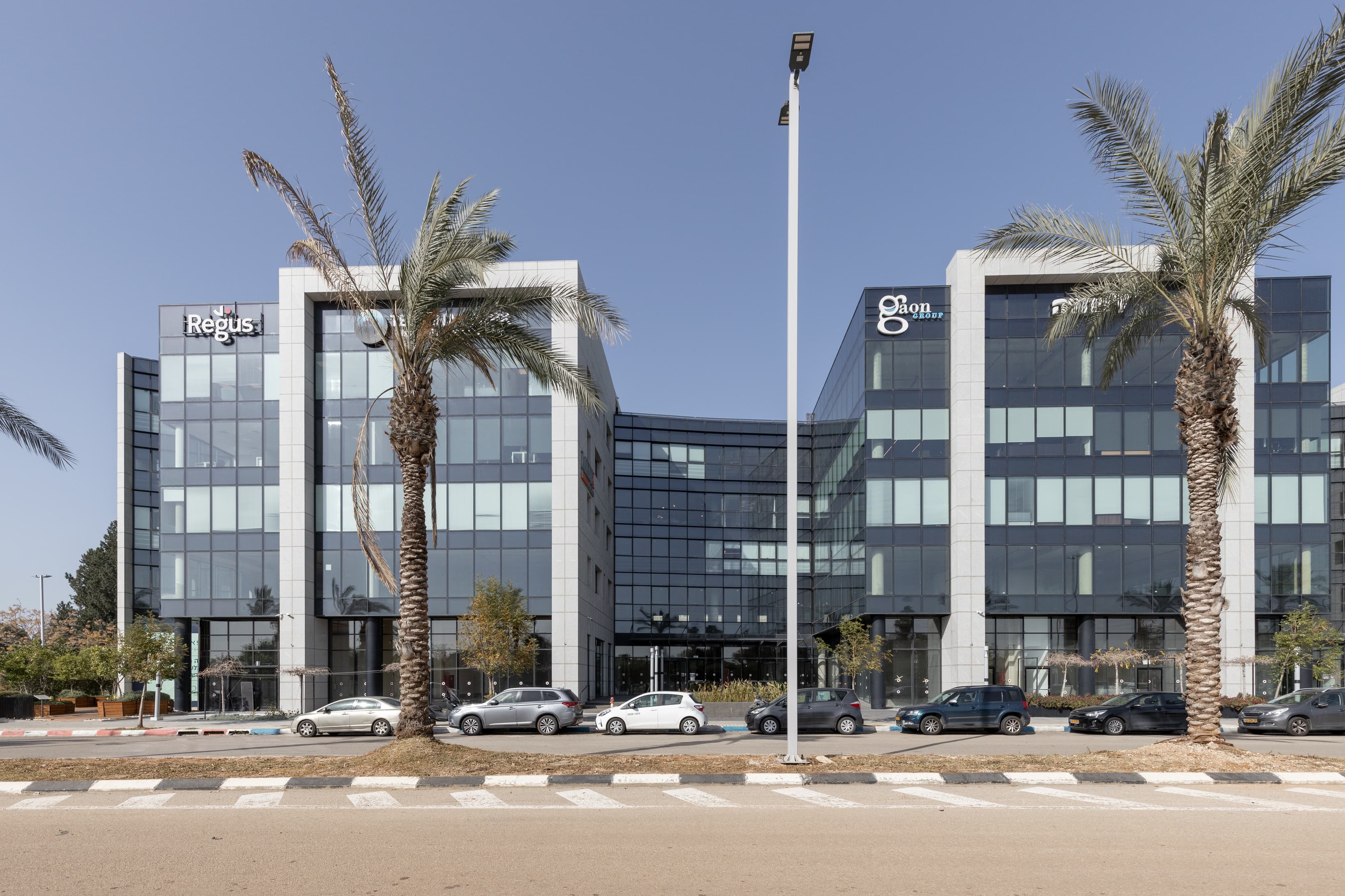 OR YEHUDA, Business Centre image 8