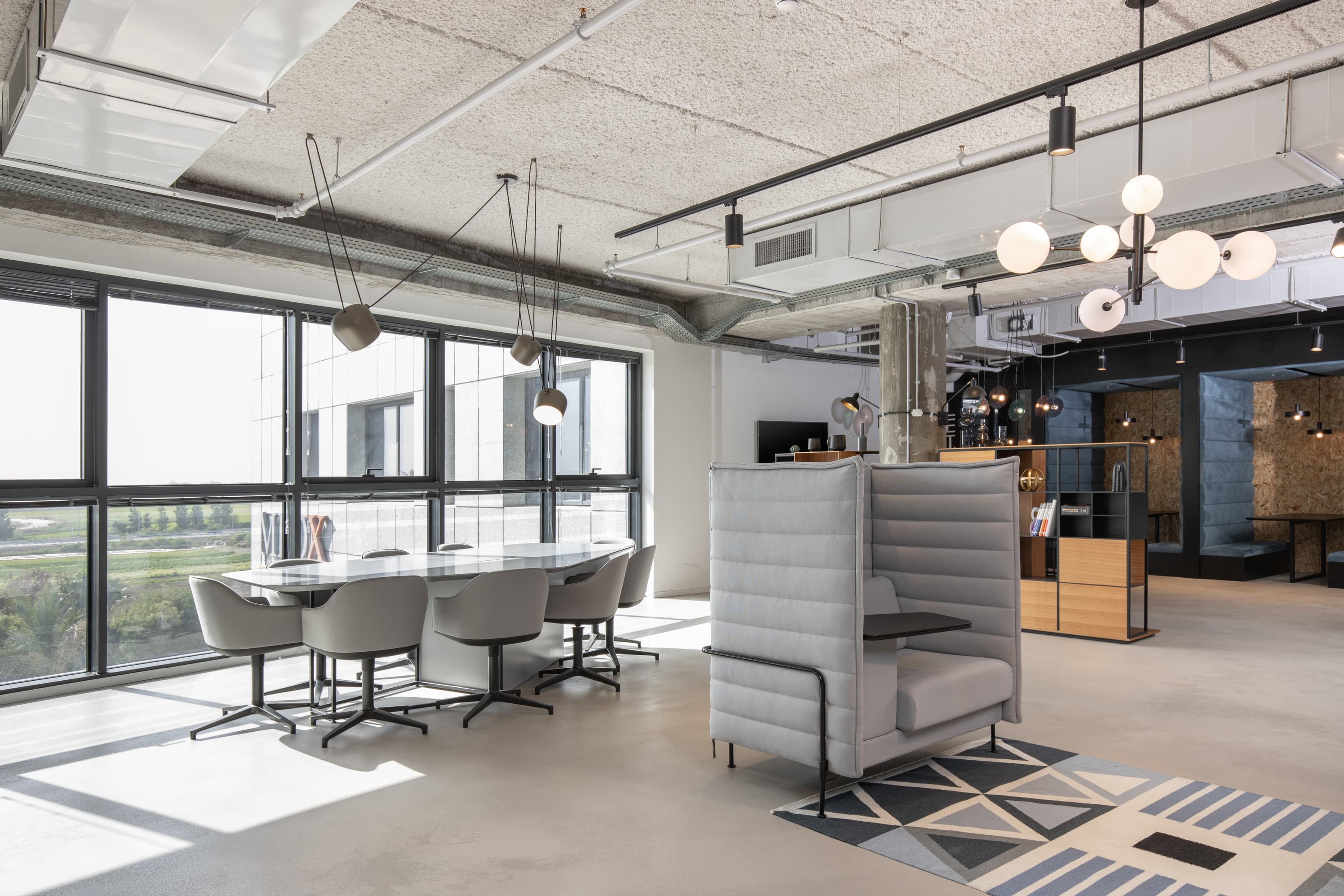 OR YEHUDA, Business Centre image 5