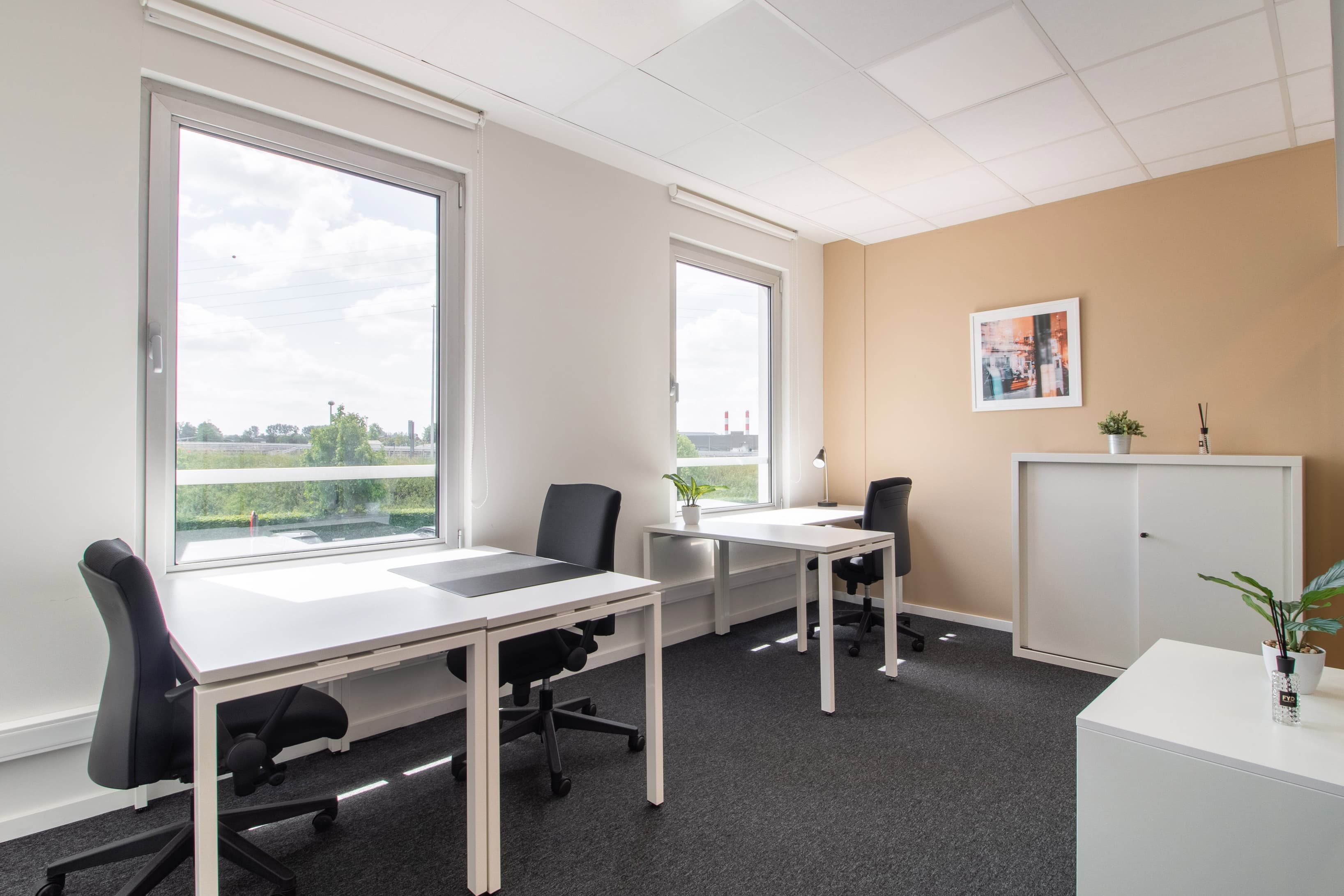 Regus Roeselare West Wing Park image 5