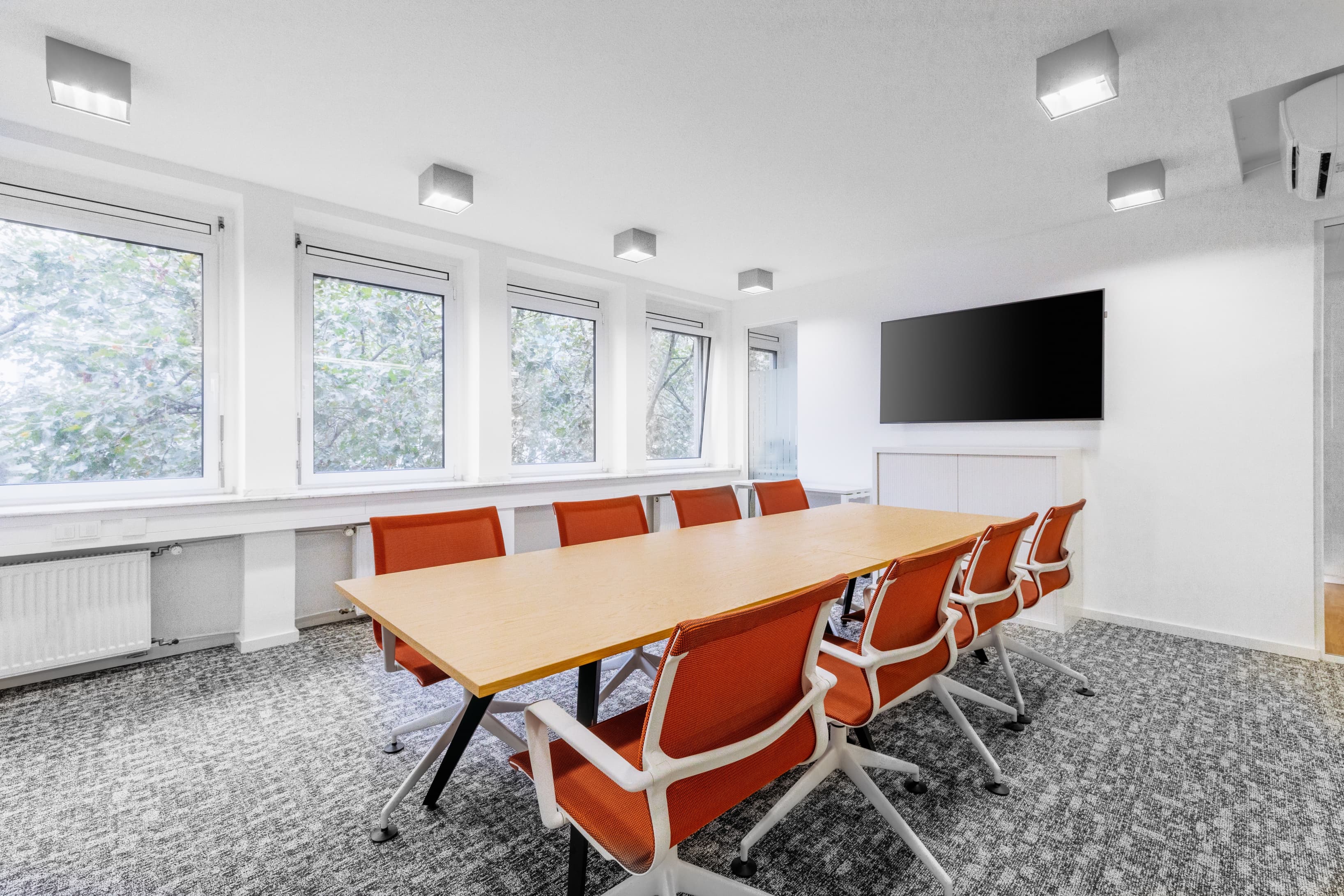 DUSSELDORF, HQ Berliner Allee image 5