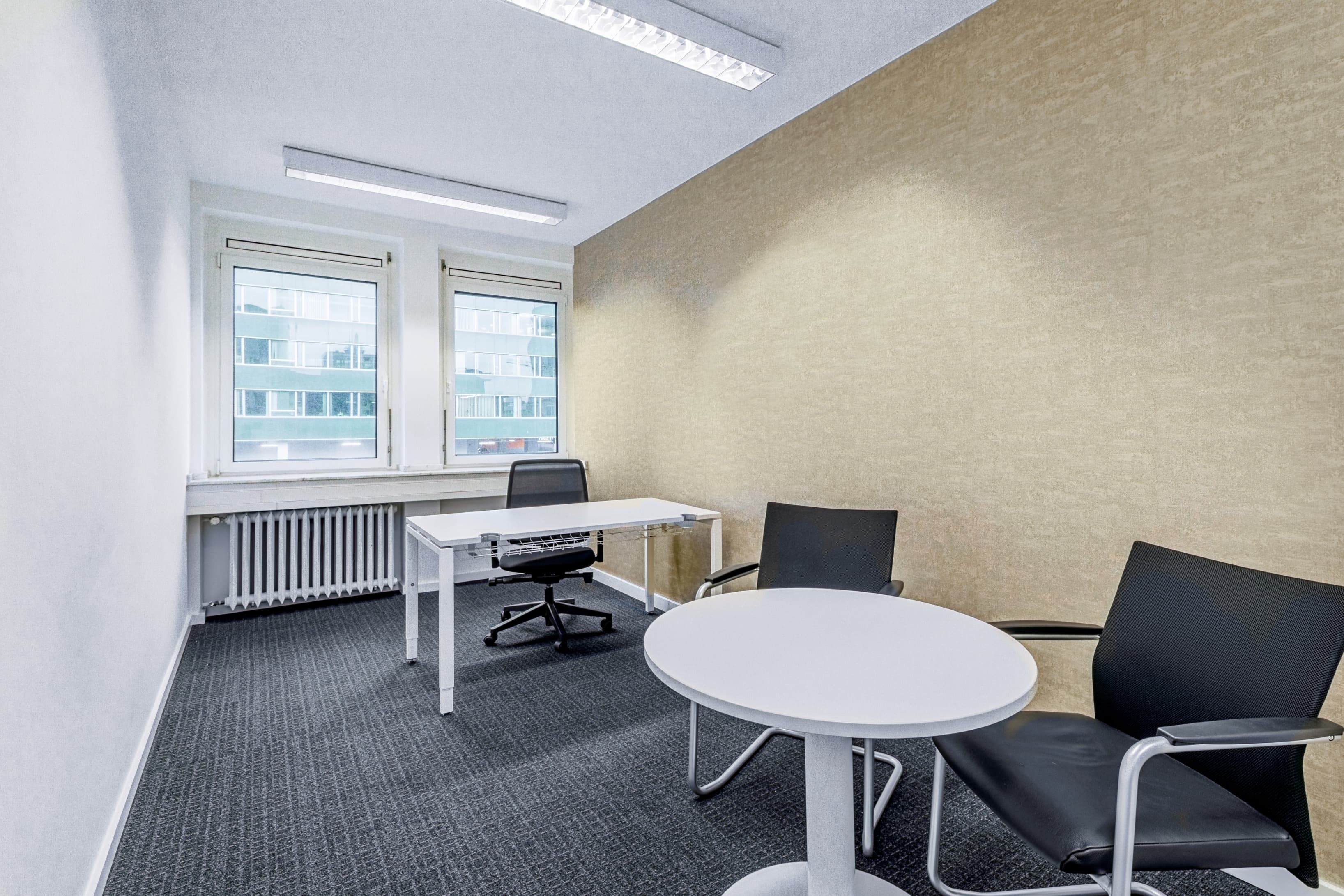 DUSSELDORF, HQ Berliner Allee image 7