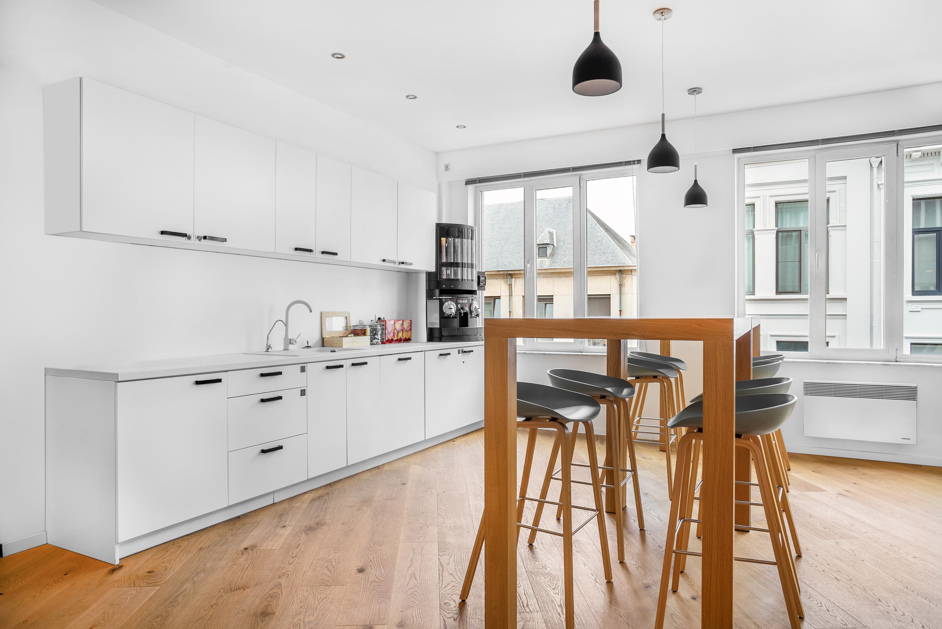 ANTWERP, Harmony image 2