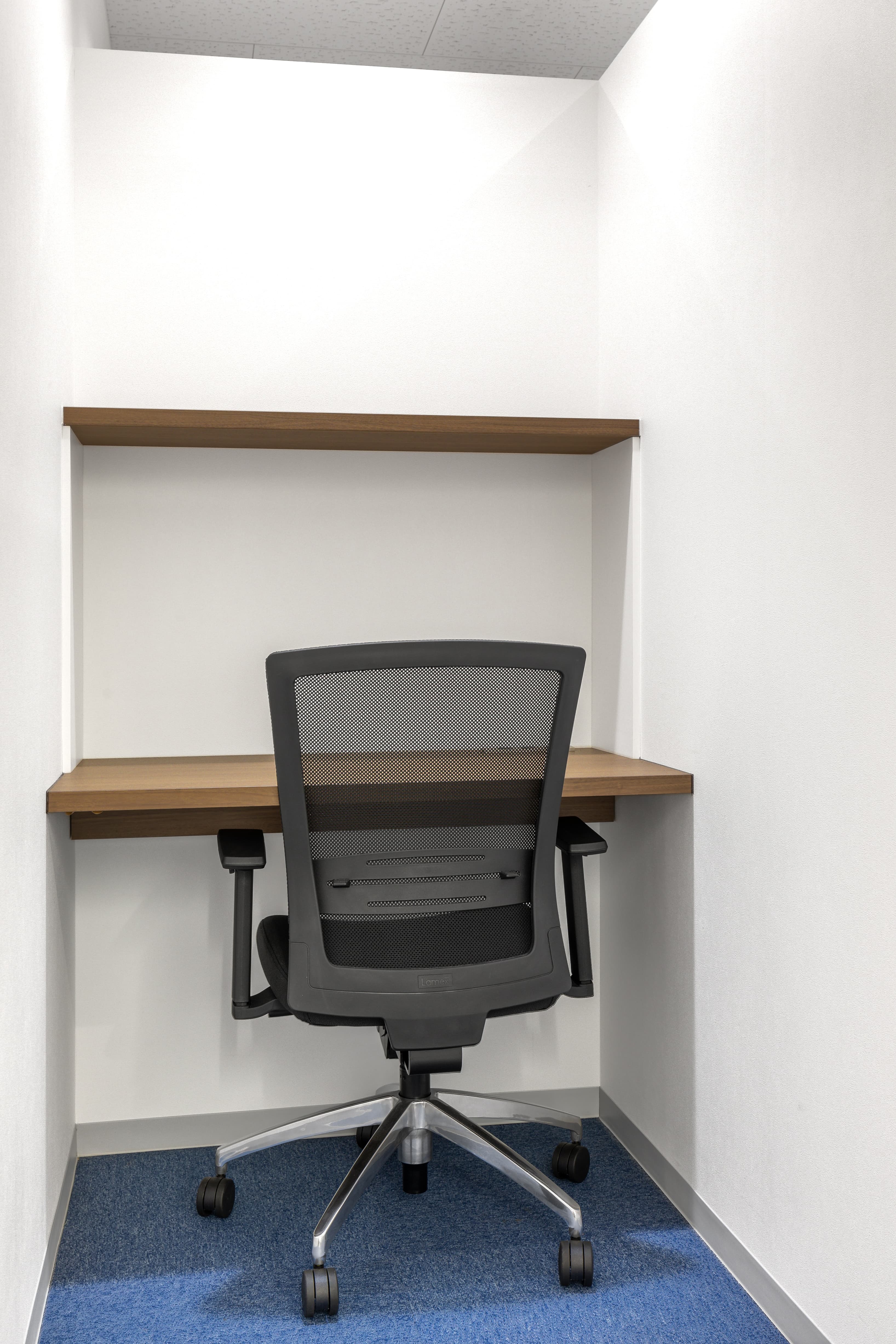 TOKYO, Haneda Airport Terminal 1 image 8