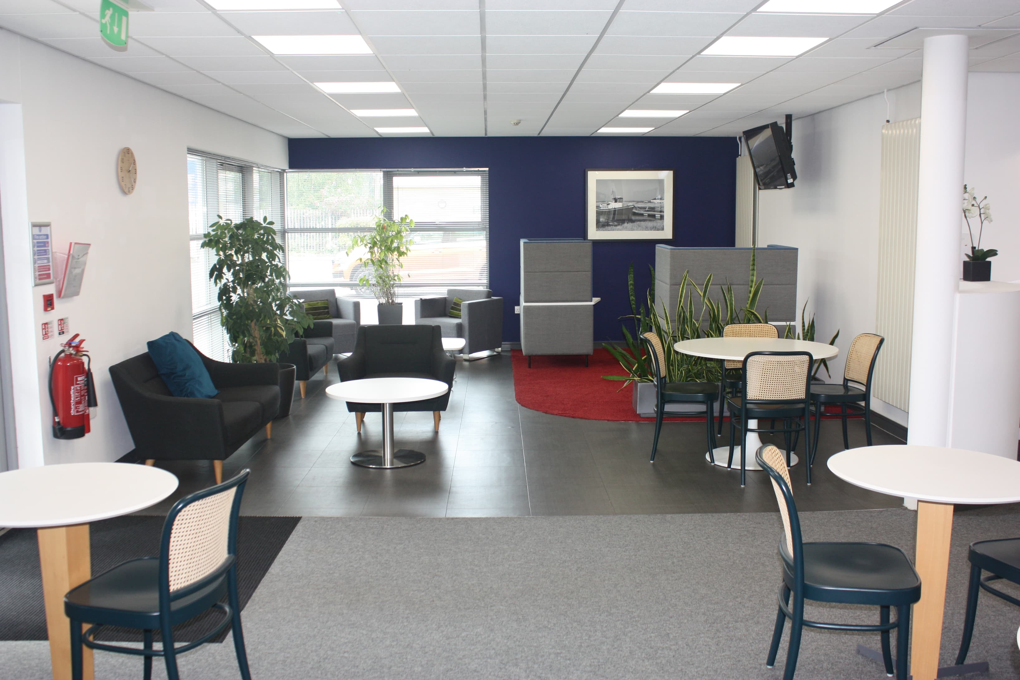 BOURNEMOUTH AIRPORT, Aviation Park West Centre Limited image 5