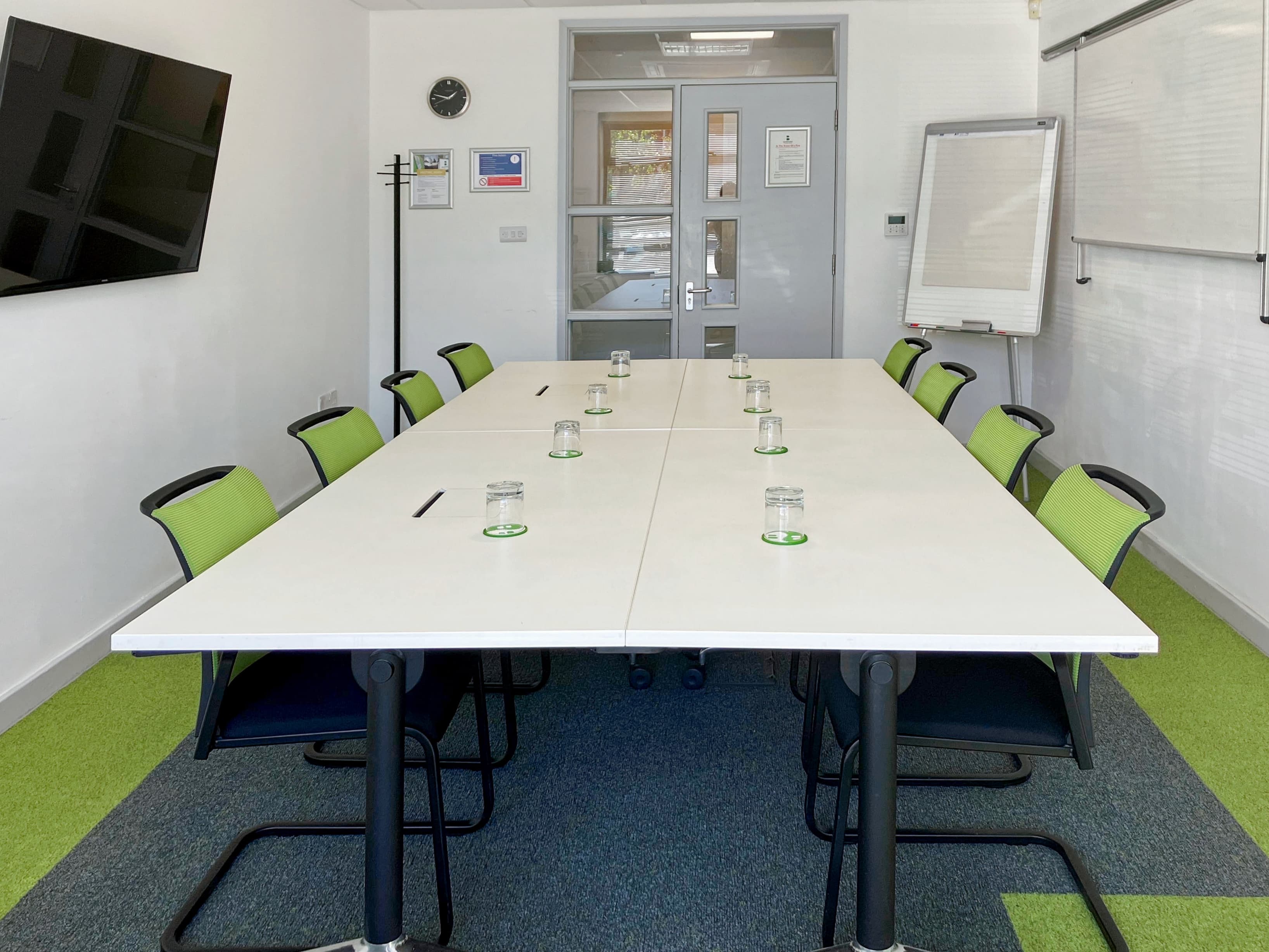 CRAWLEY, Metcalf Way image 8 CRAWLEY, Metcalf Way image 8