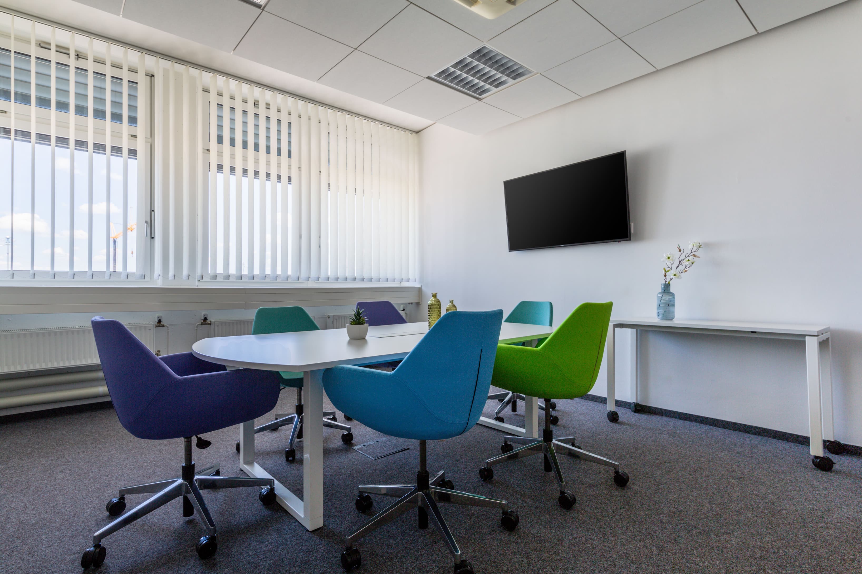 NUREMBERG, Nürnberg Airport image 4