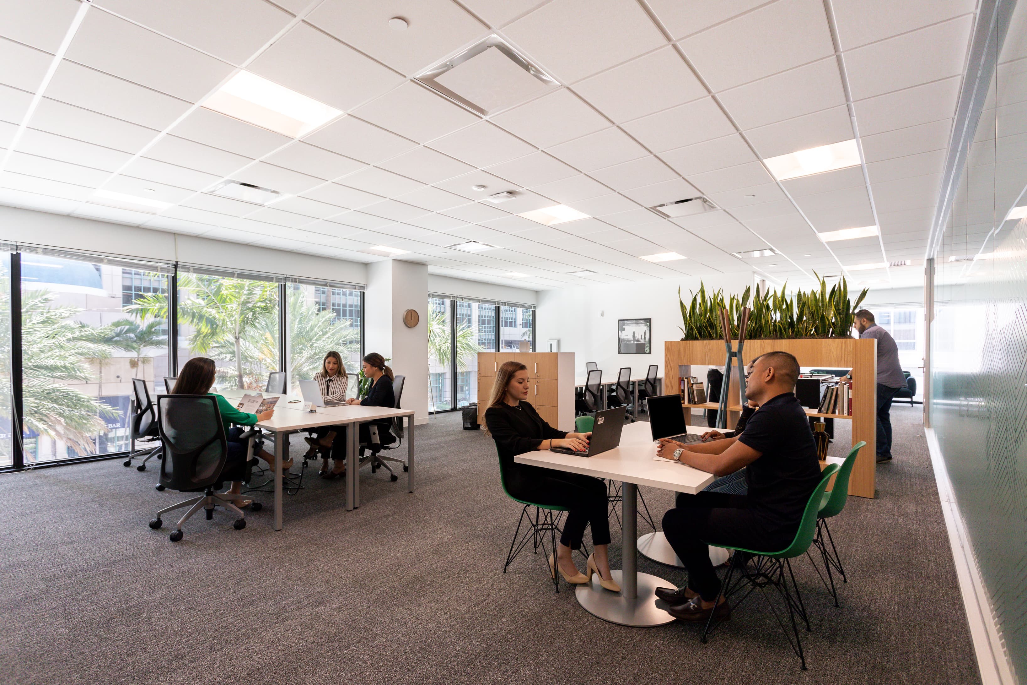 Fl, Fort Lauderdale - Spaces Las Olas Square image 7