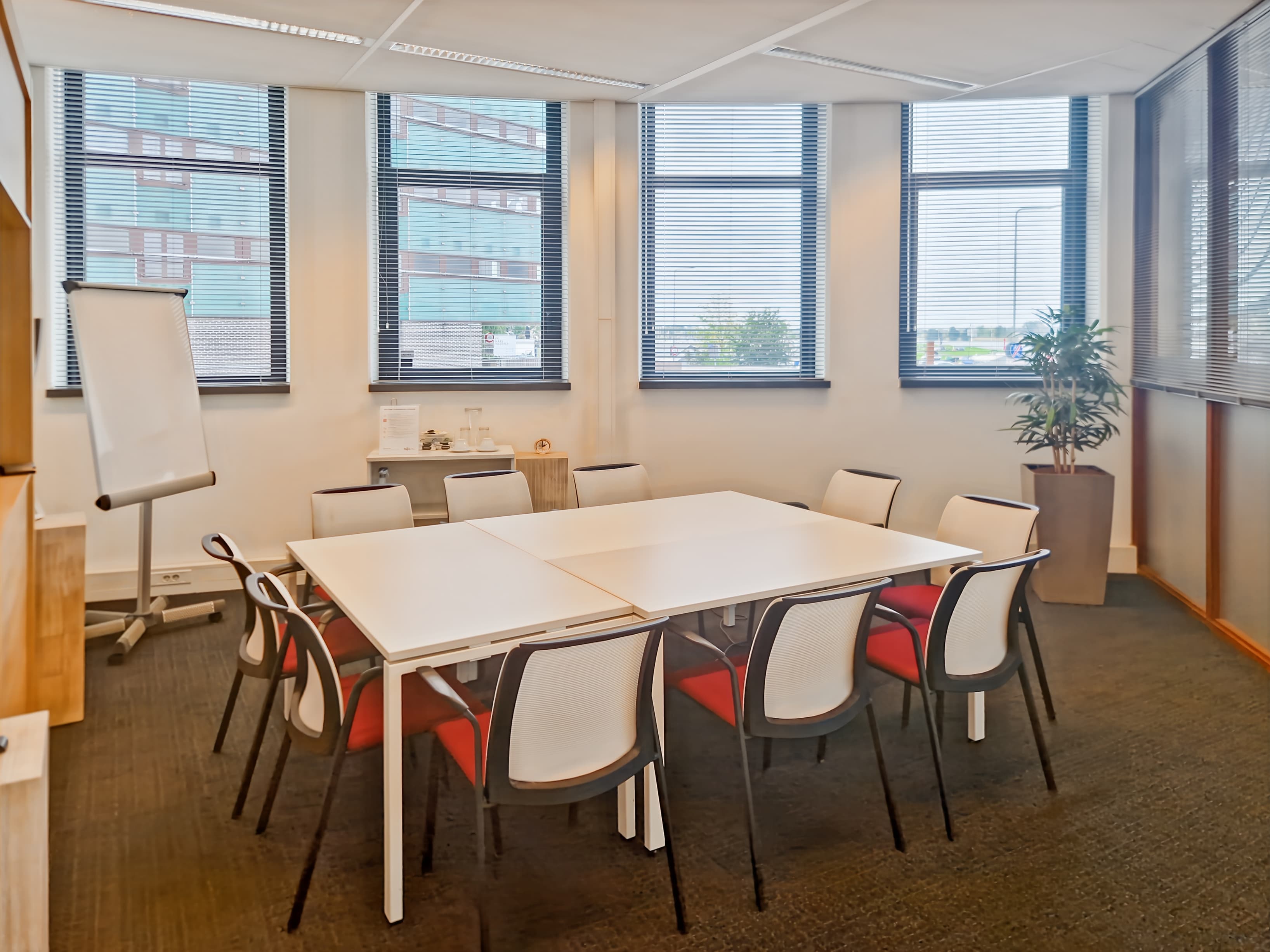 ROERMOND, Looskade image 2