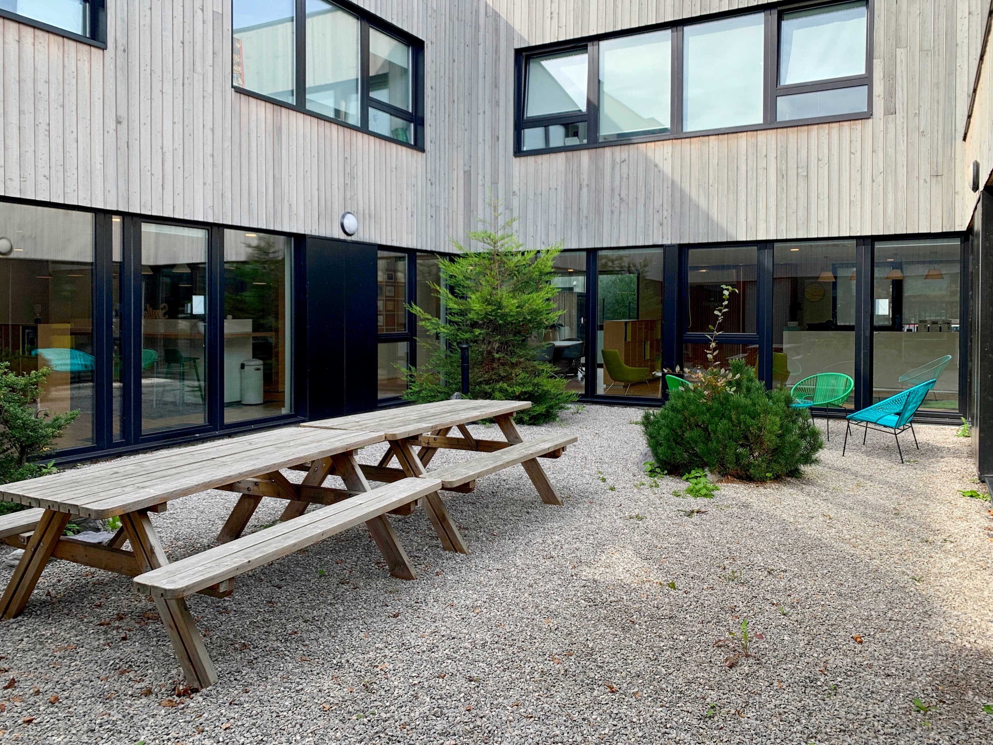 MARCQ-EN-BAROEUL, Château Rouge image 5