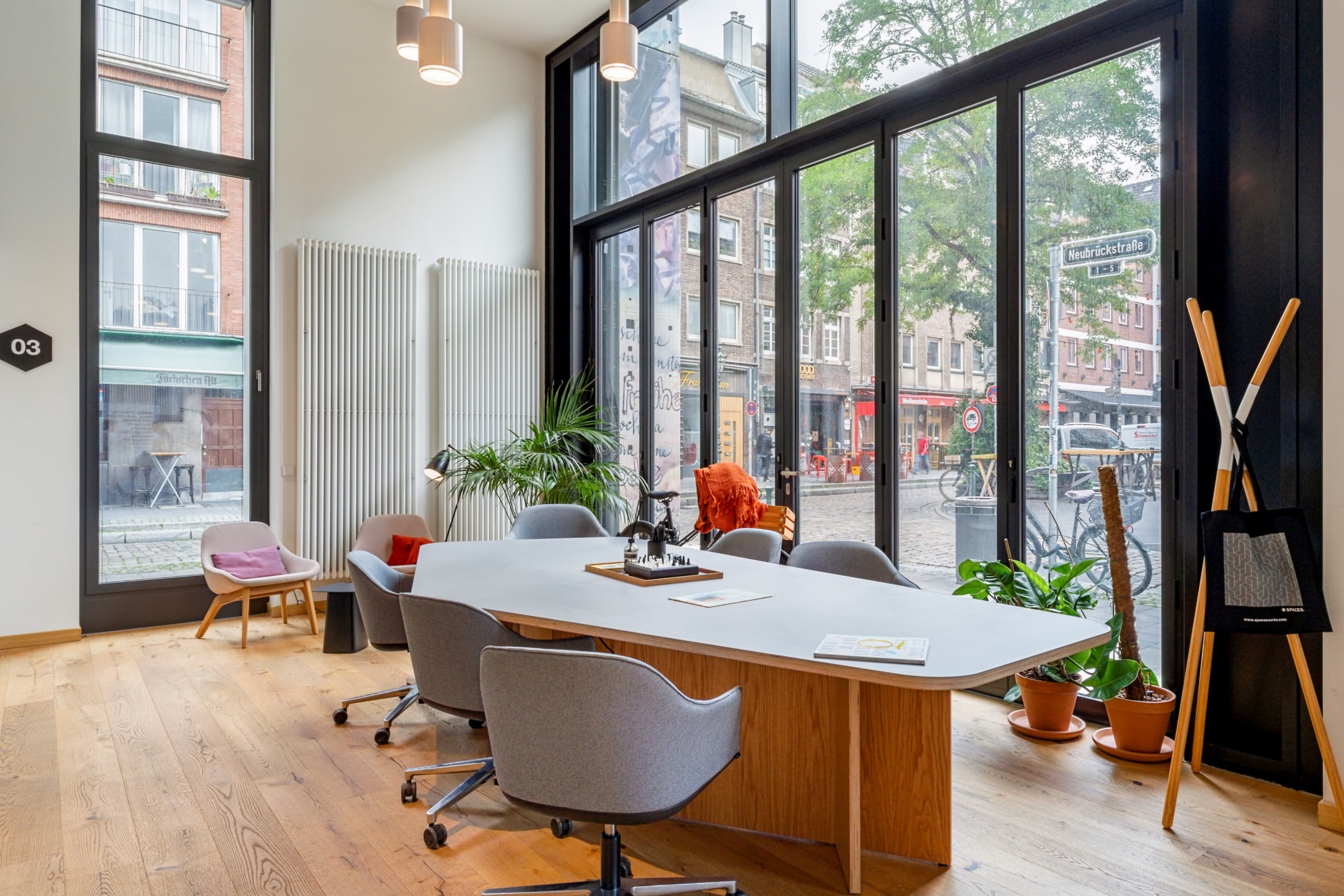 DUSSELDORF, Spaces Andreas Quartier image 4