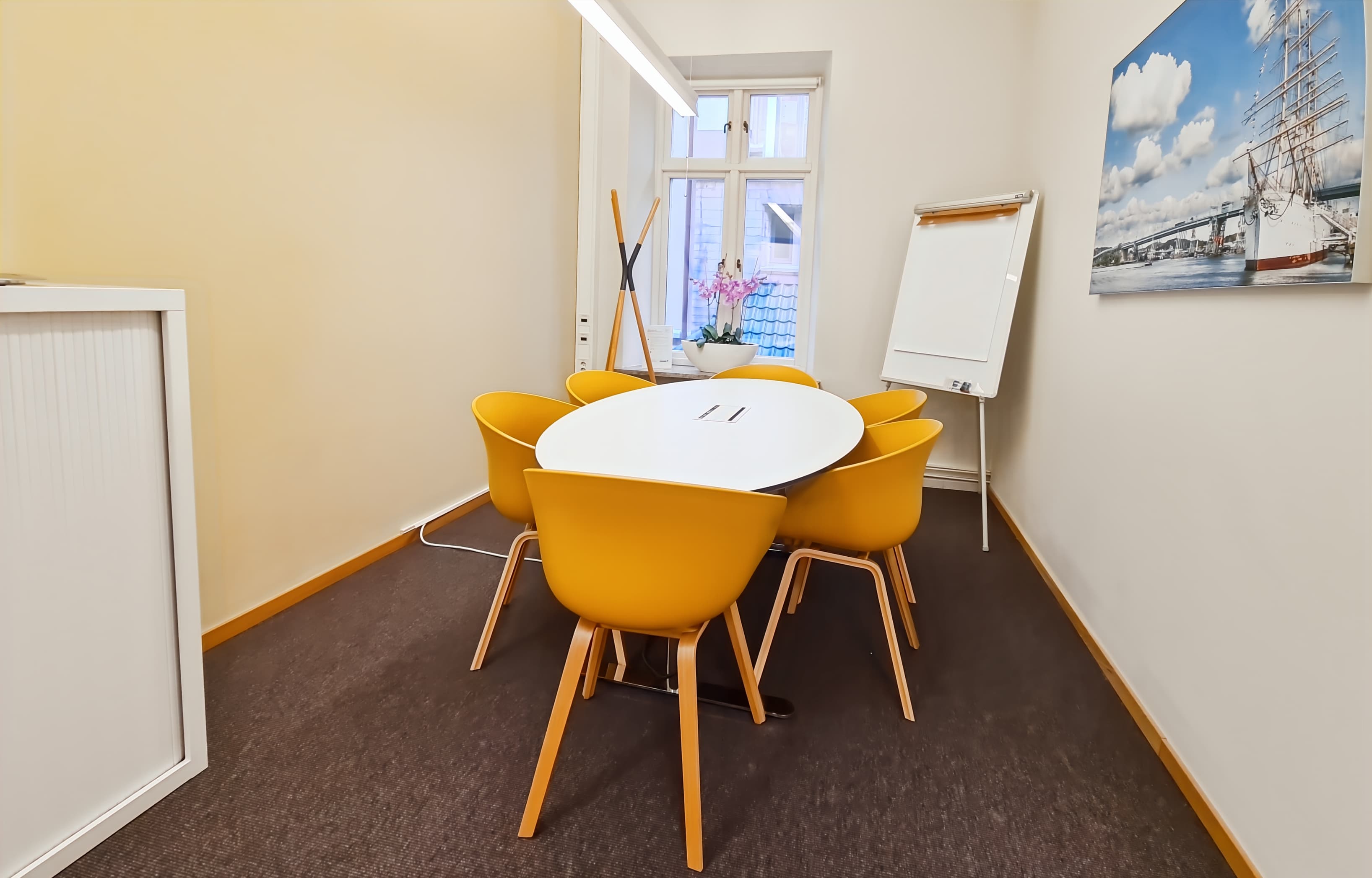 GOTHENBURG, Östra Hamngatan image 10