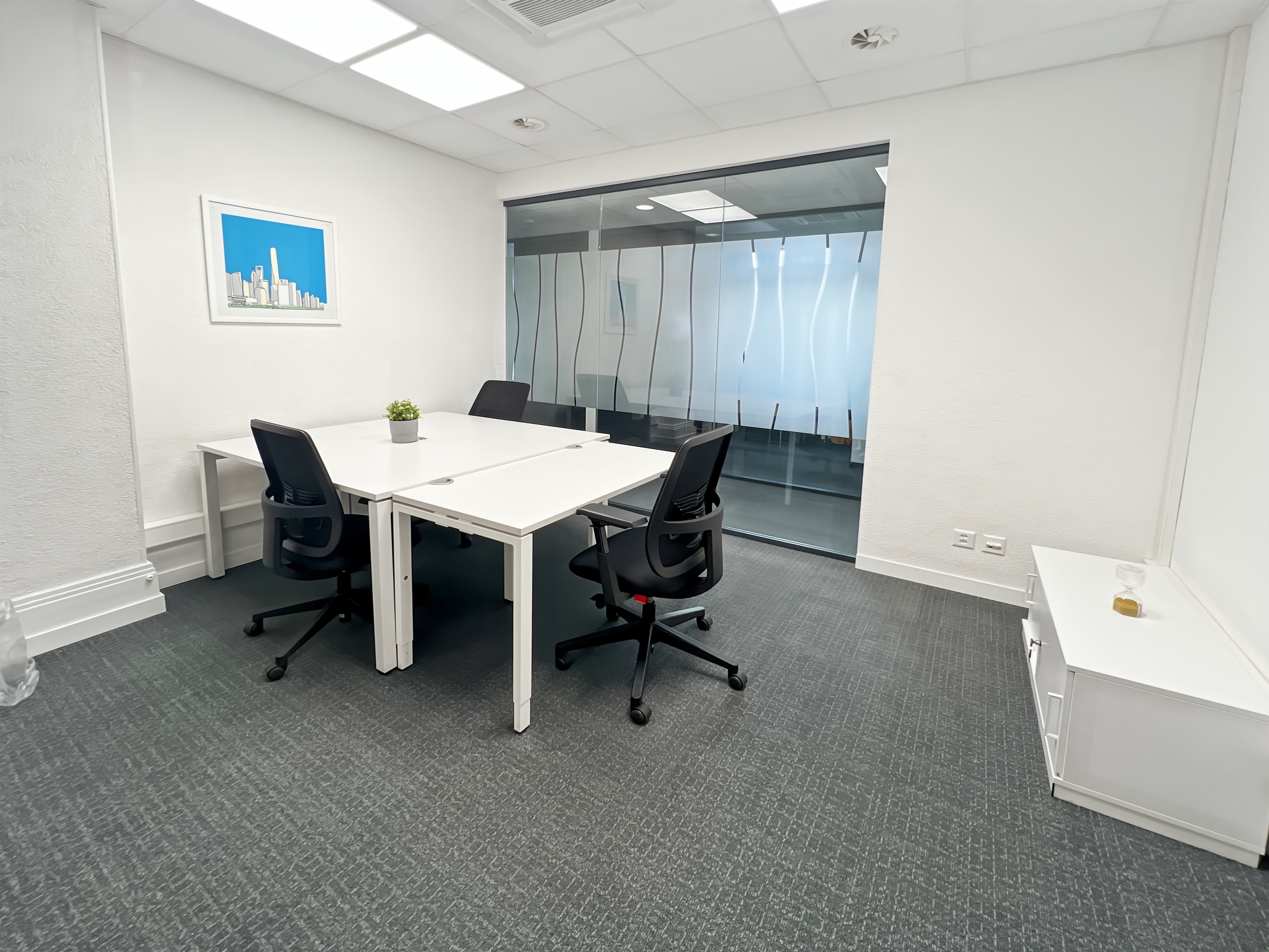 LAUSANNE, Main Station image 9