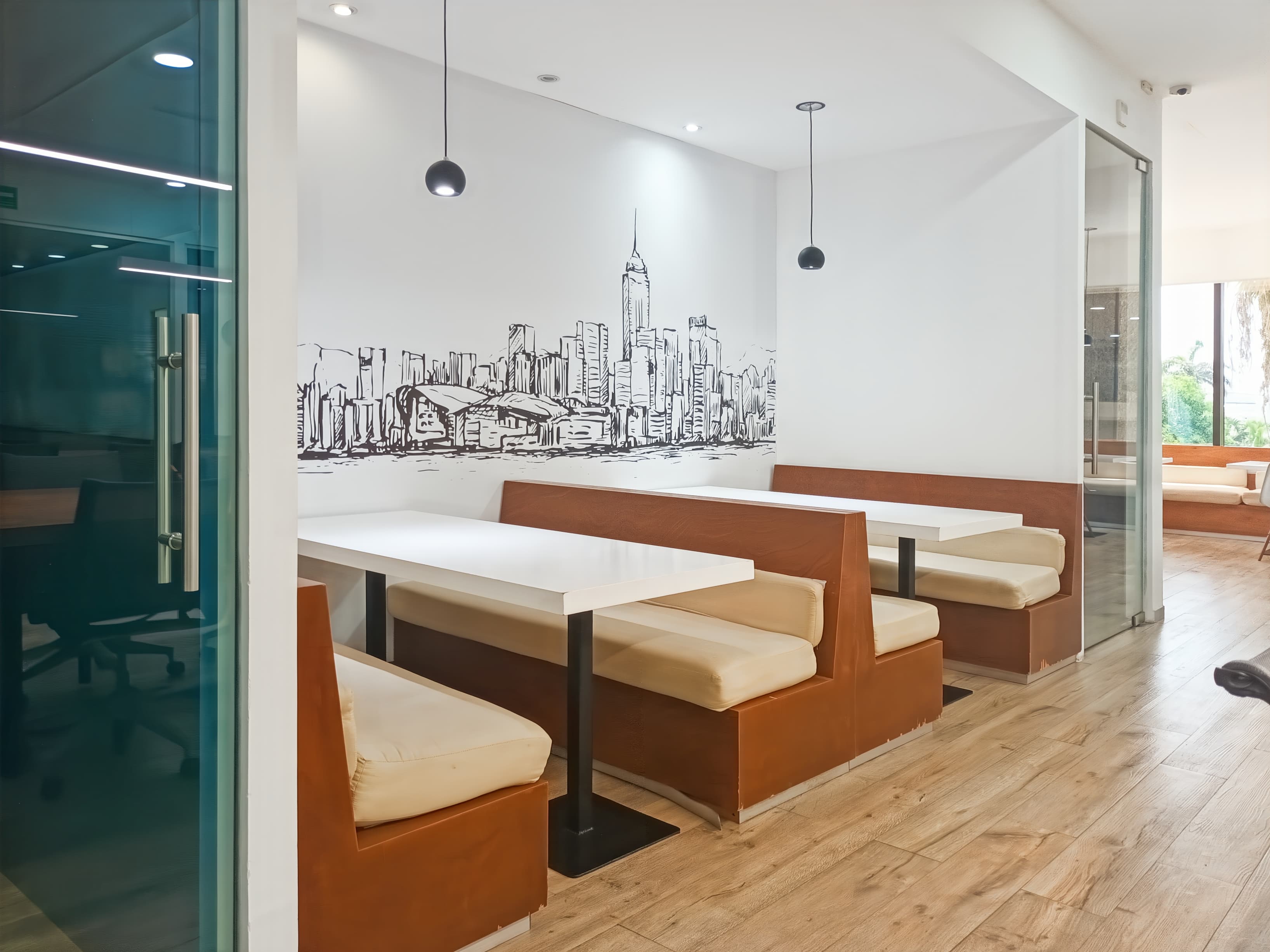 CANCUN, Regus Convention Center image 11