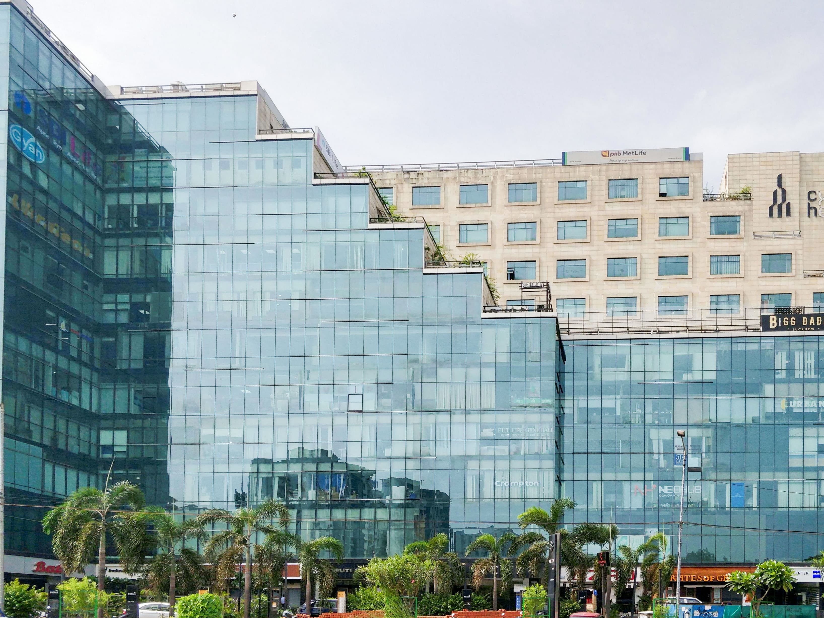 LUCKNOW, Levana Cyber Height Gomti Nagar image 3