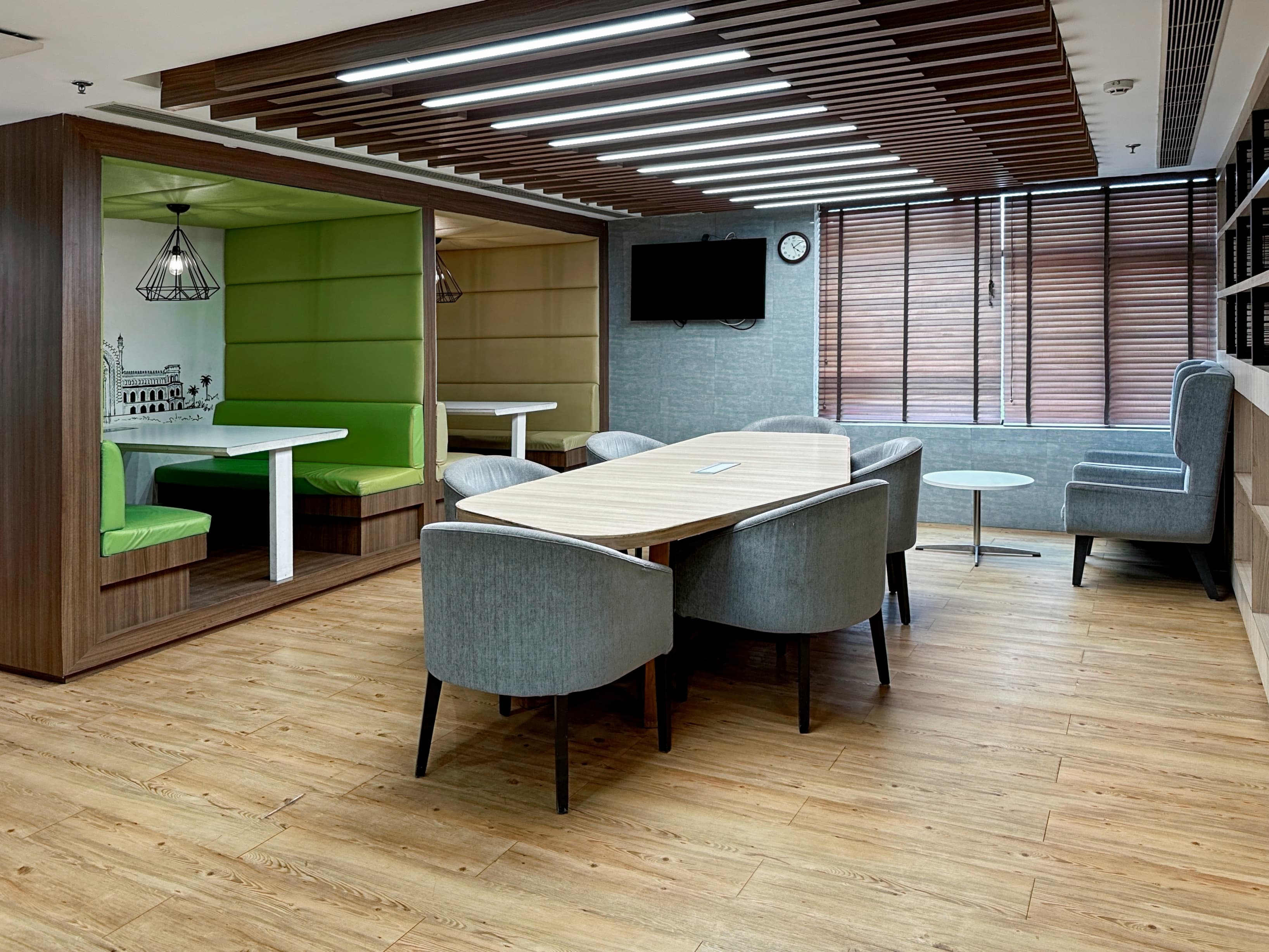 LUCKNOW, Levana Cyber Height Gomti Nagar image 2