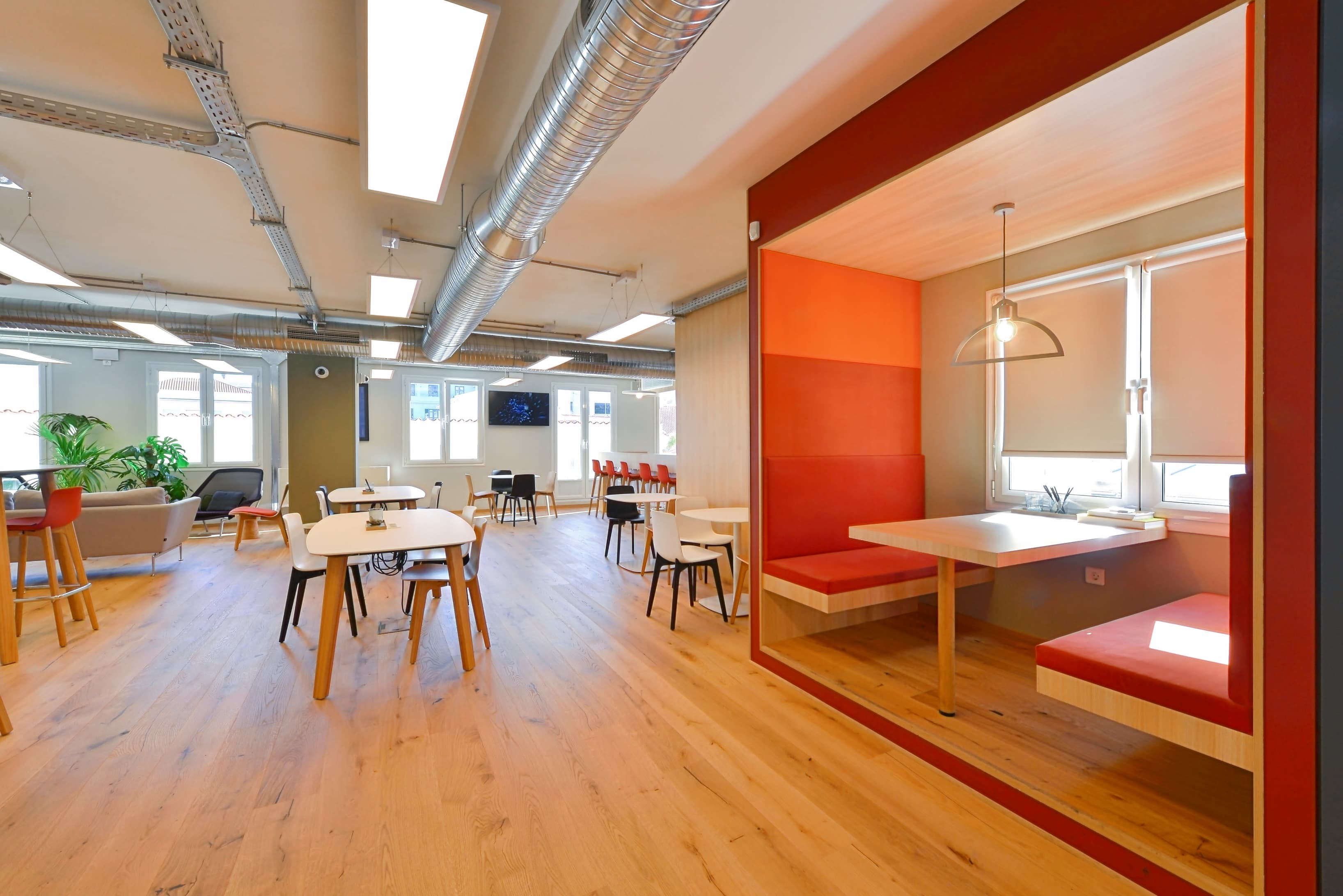 ATHENS, Spaces Ermou image 10 ATHENS, Spaces Ermou image 10