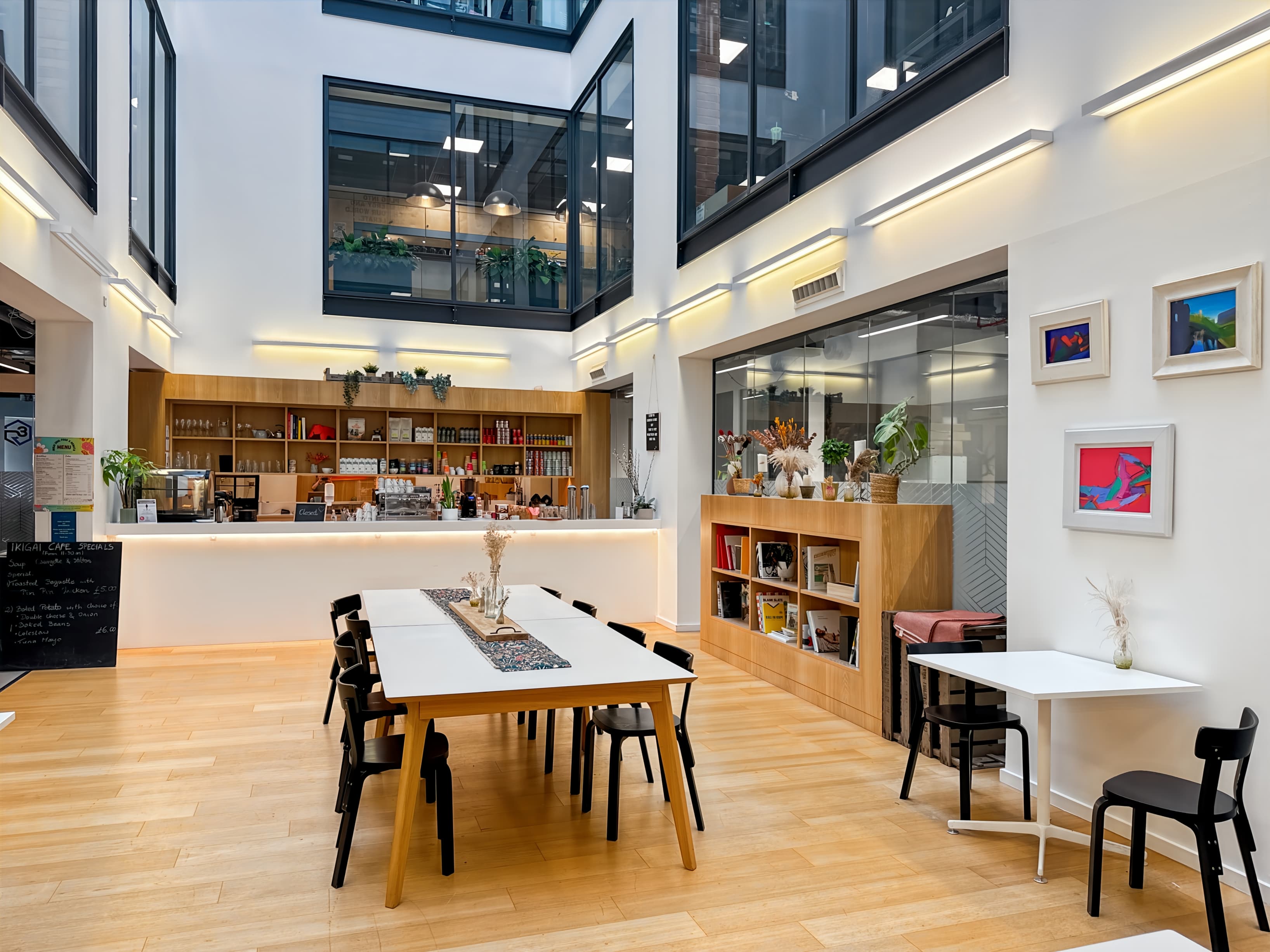 EDINBURGH, Spaces Lochrin Square image 7