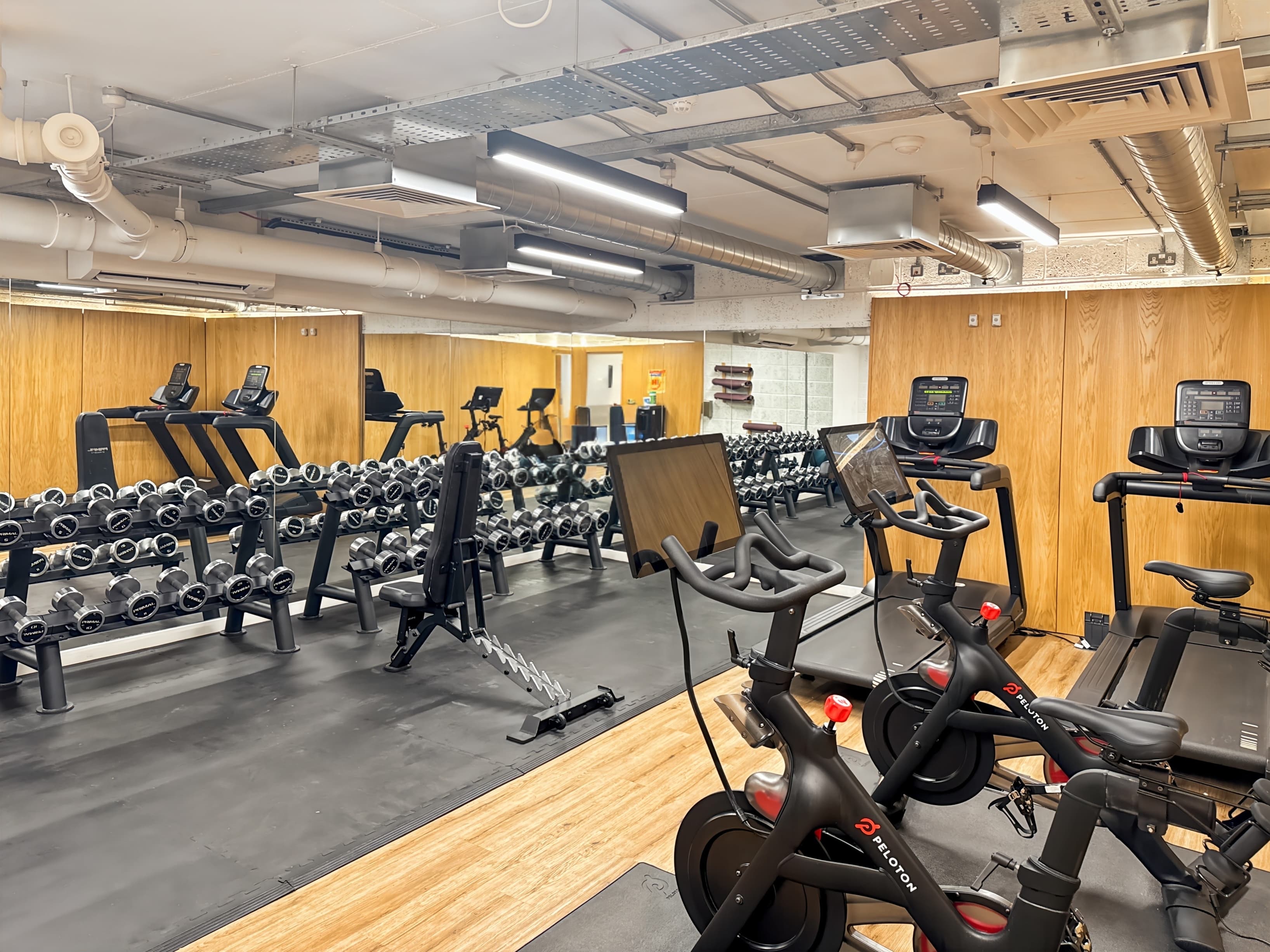 EDINBURGH, Spaces Lochrin Square image 12