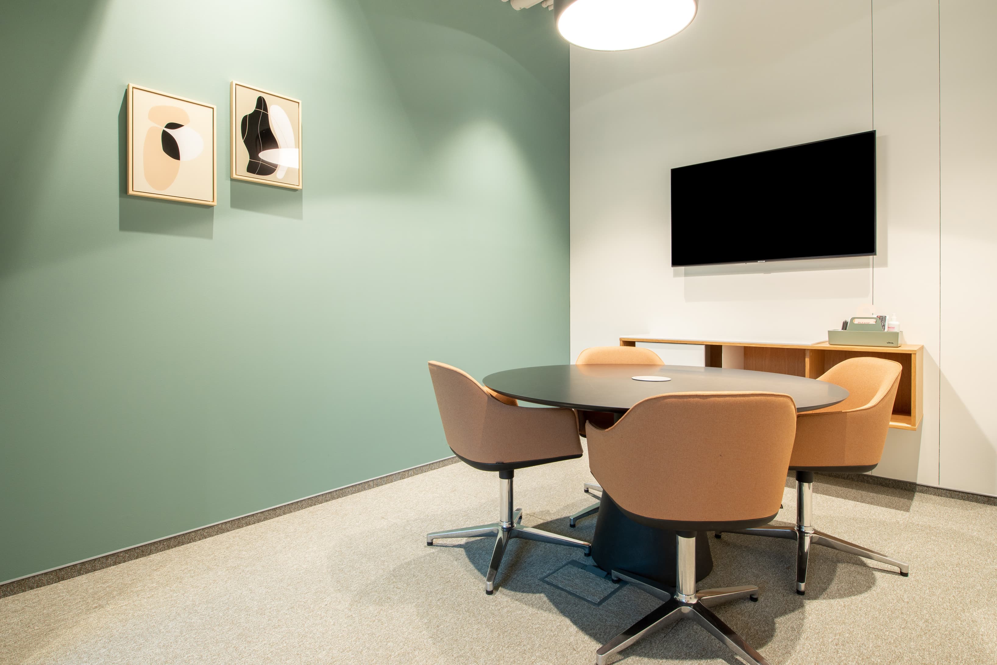 VILNIUS, Gedimino image 10 VILNIUS, Gedimino image 10