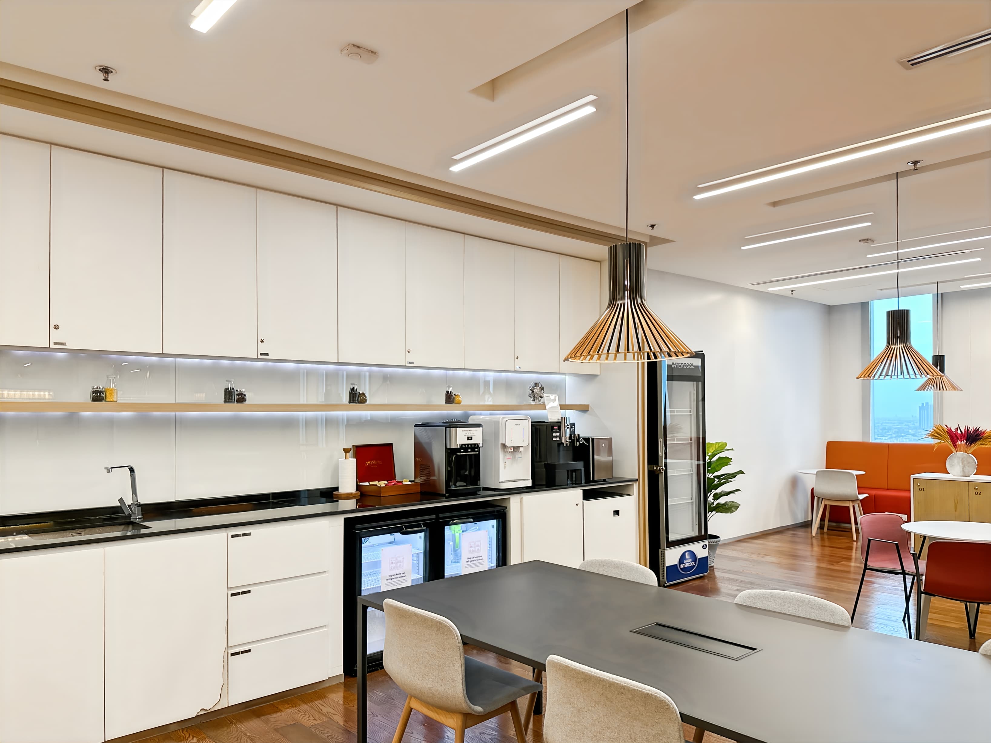 BANGKOK, Bhiraj Tower at Bitec image 1