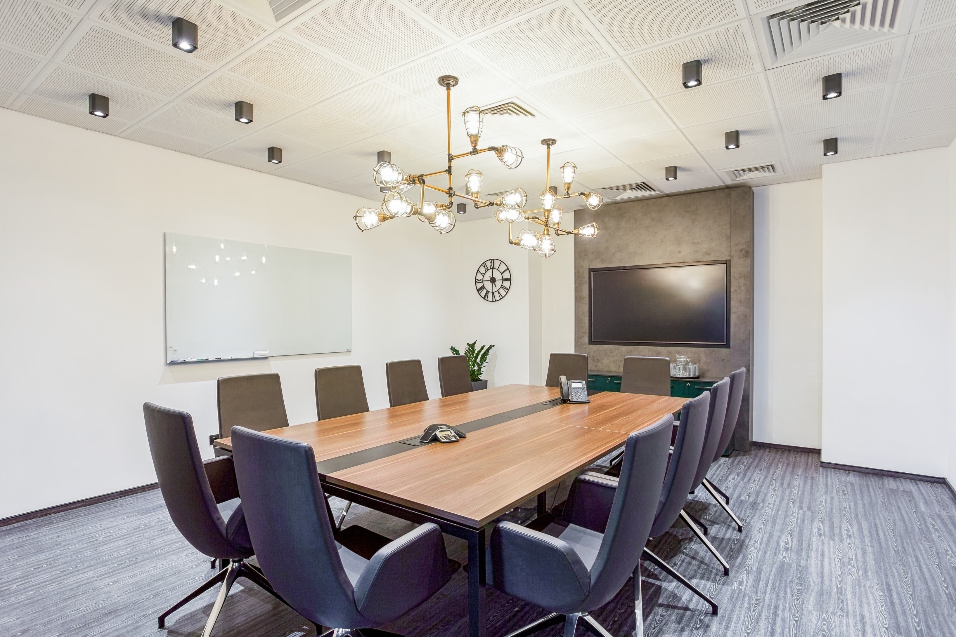 KYIV, Forum West Side image 10 KYIV, Forum West Side image 10