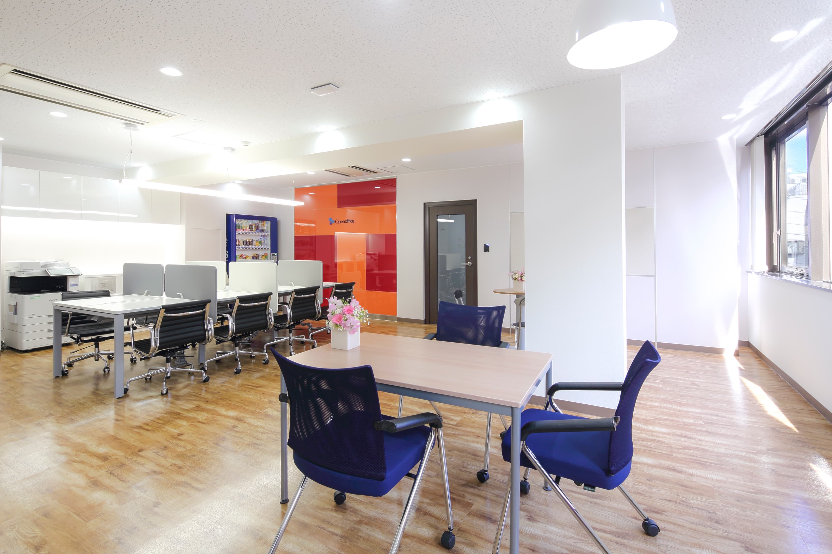 TOKYO, OpenOffice Nishi-Shinjuku Ekimae image 3