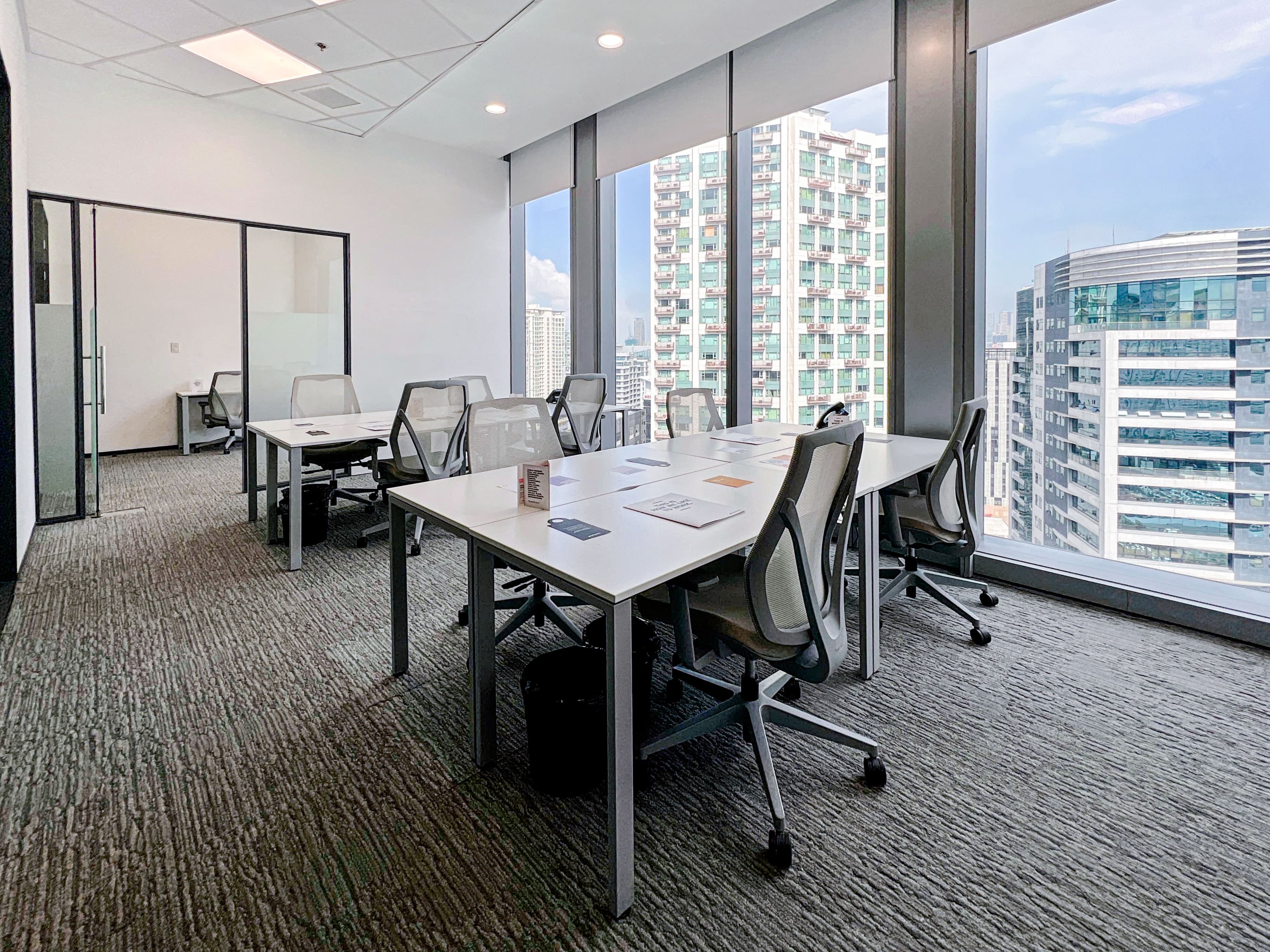 MANILA, Spaces World Plaza, Bonifacio Global City image 4 MANILA, Spaces World Plaza, Bonifacio Global City image 4