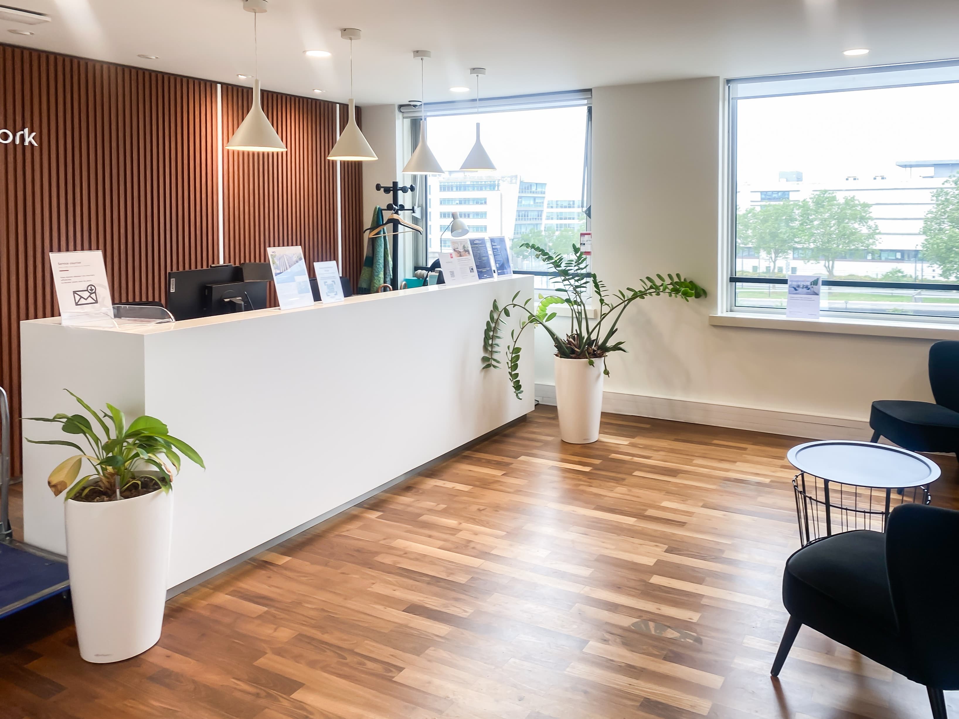 SAINT QUENTIN, Stop & Work Saint Quentin image 8 SAINT QUENTIN, Stop & Work Saint Quentin image 8