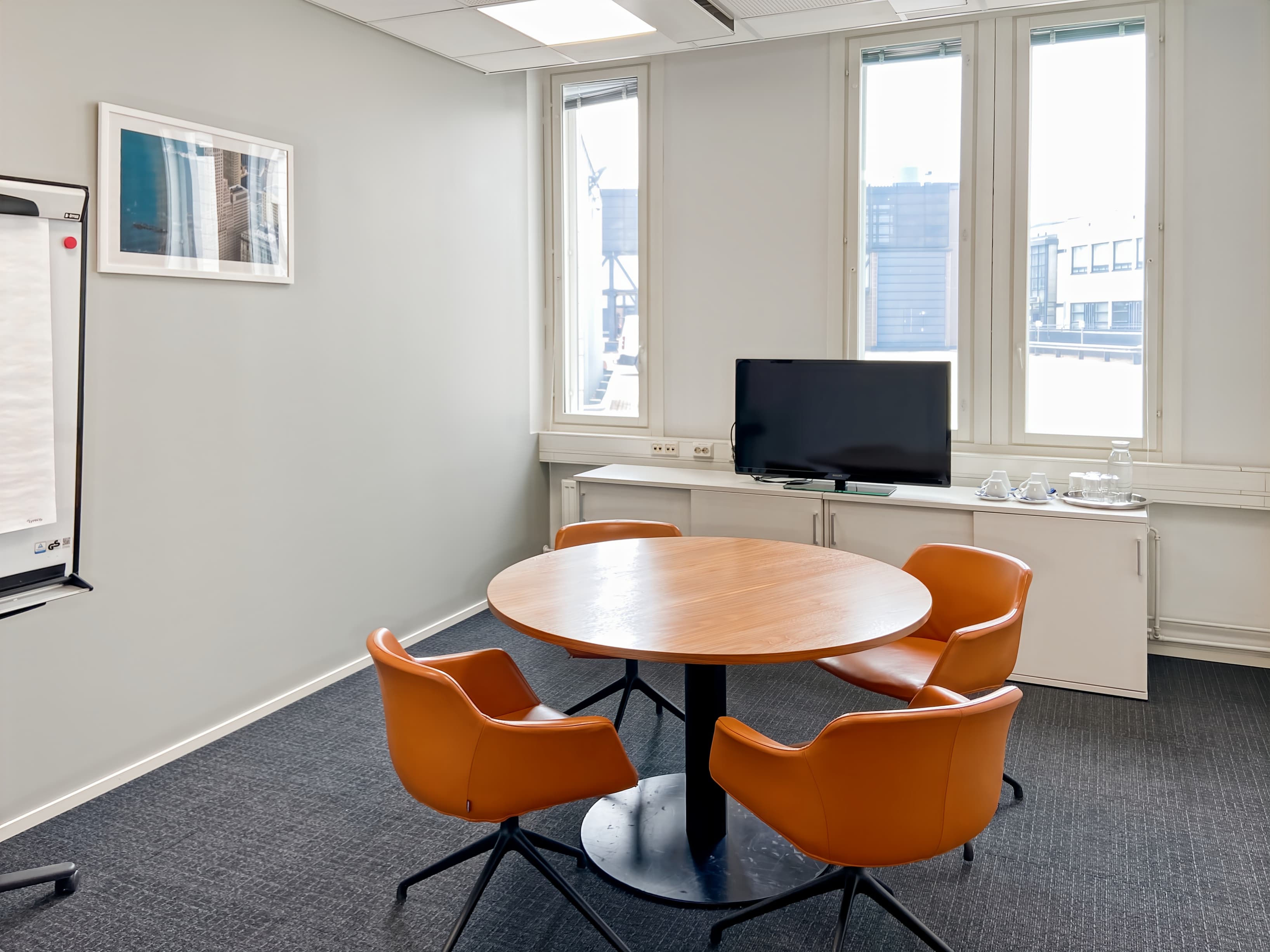 TAIPEI, Spaces Hung Sheng IFC image 5