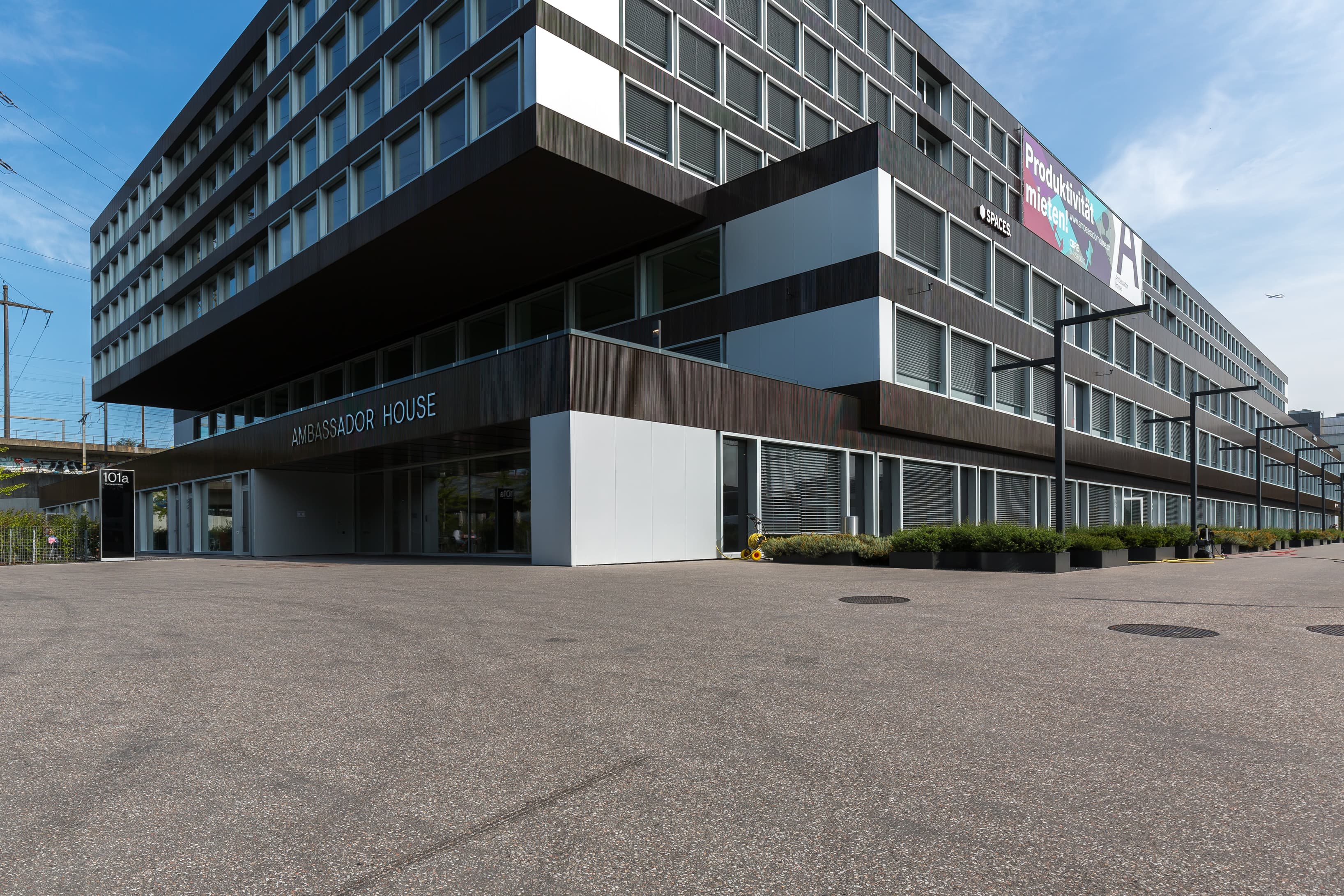 ZURICH, Ambassador House (Spaces) image 9 ZURICH, Ambassador House (Spaces) image 9