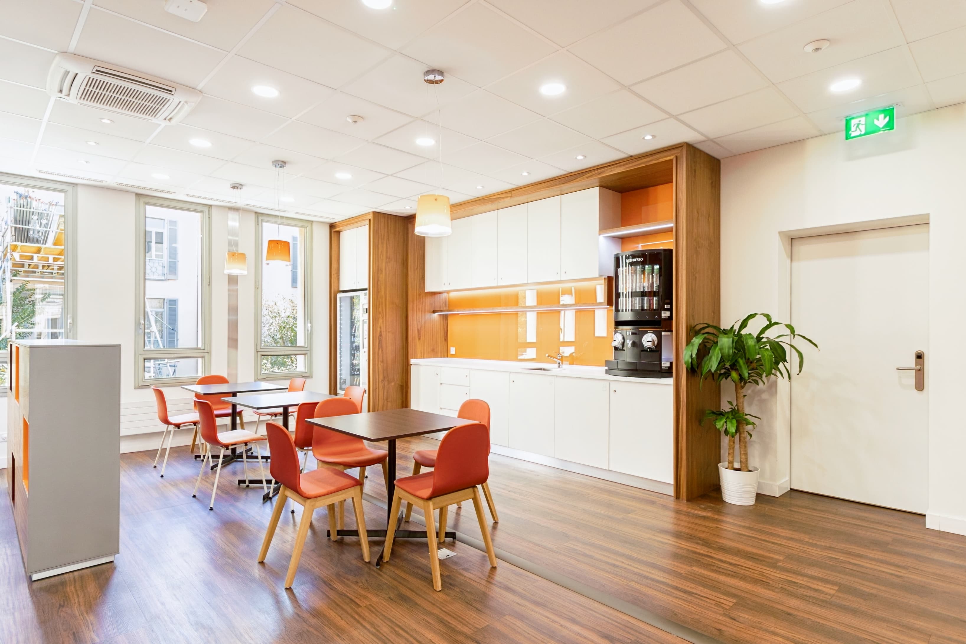 LUGANO, Quartiere Maghetti image 4 LUGANO, Quartiere Maghetti image 4