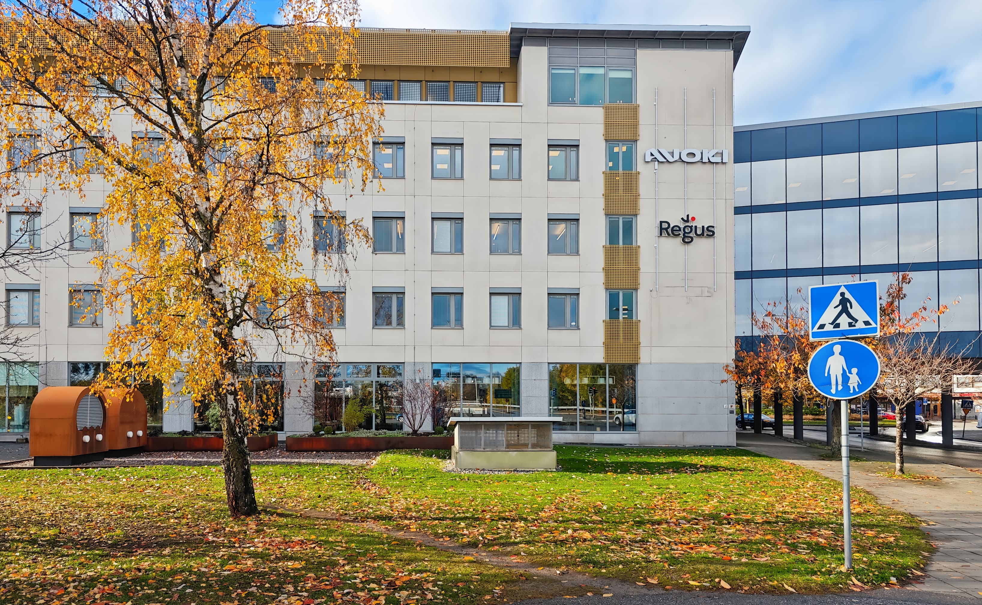 SOLNA, Frösunda Port image 7