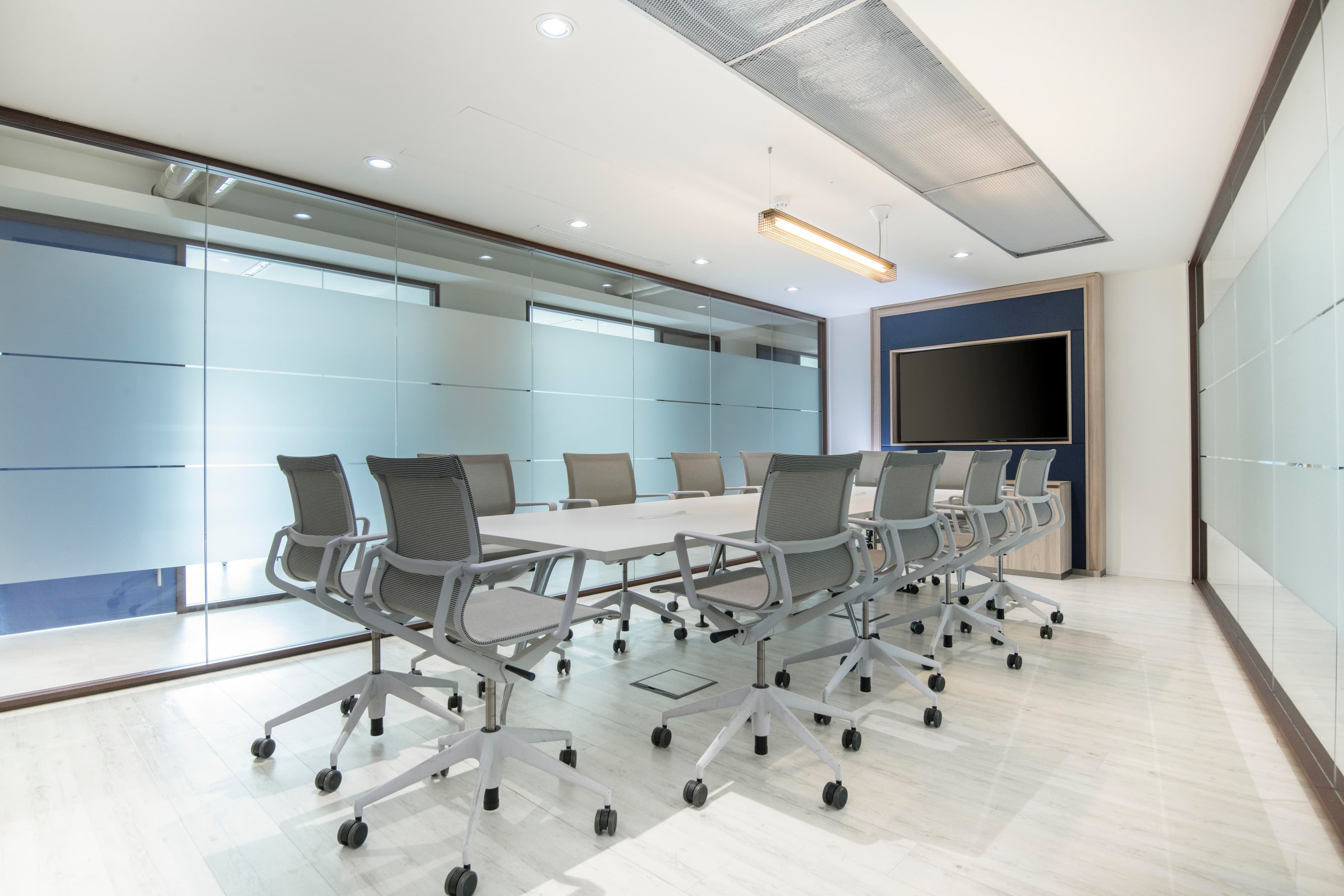 MILAN, Tortona image 5