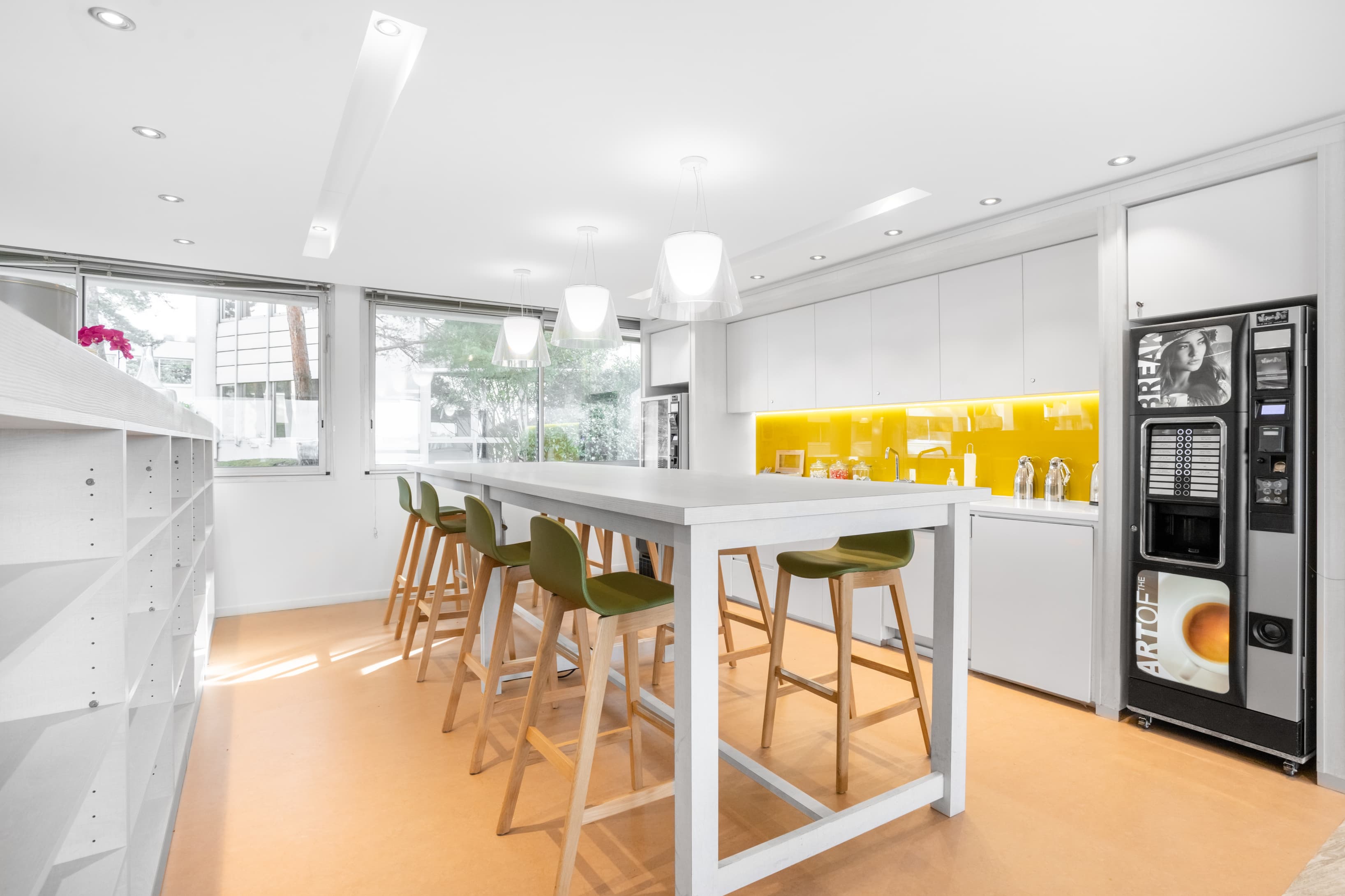 Bordeaux Merignac Airport image 3 Bordeaux Merignac Airport image 3