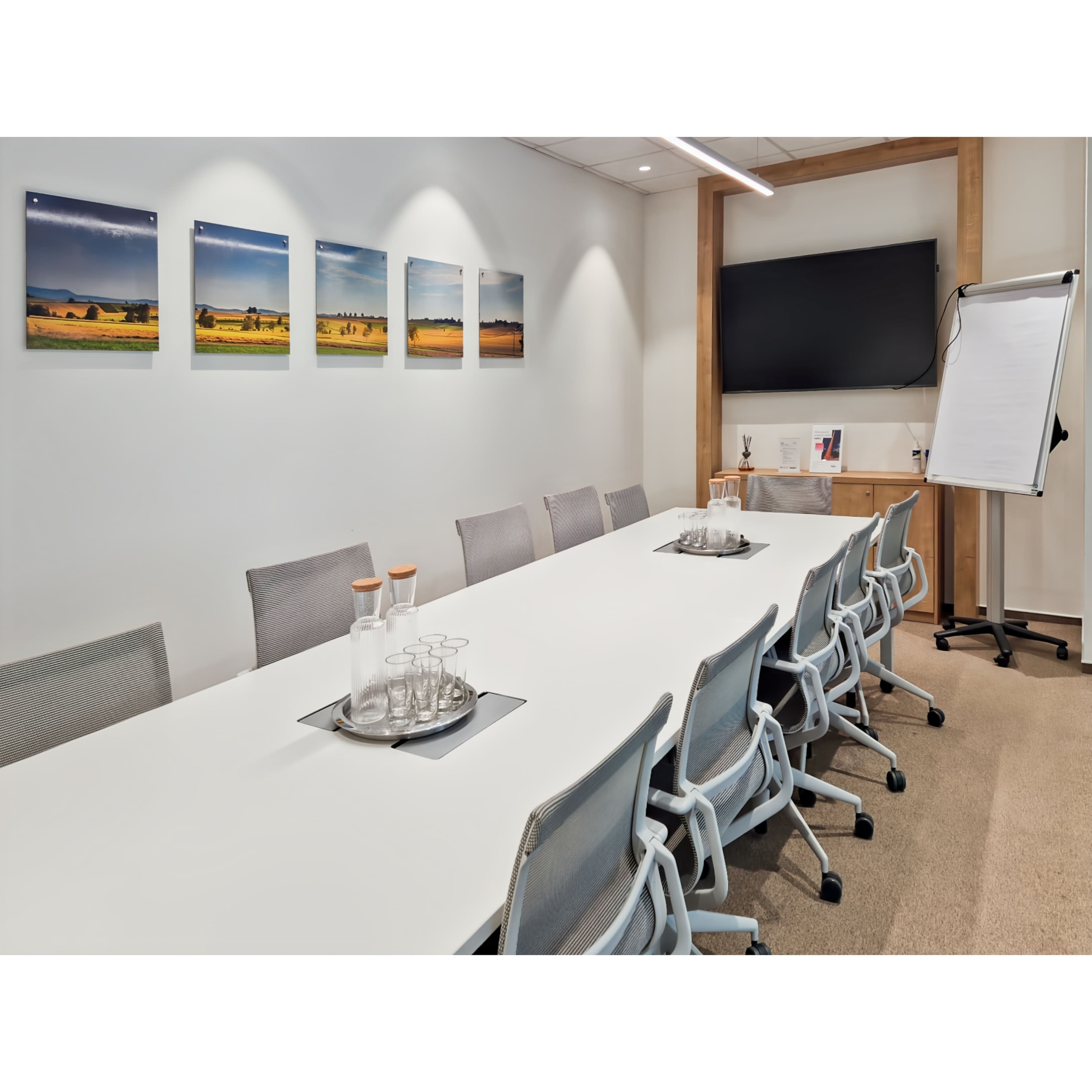 BRATISLAVA, Polus Towers image 5