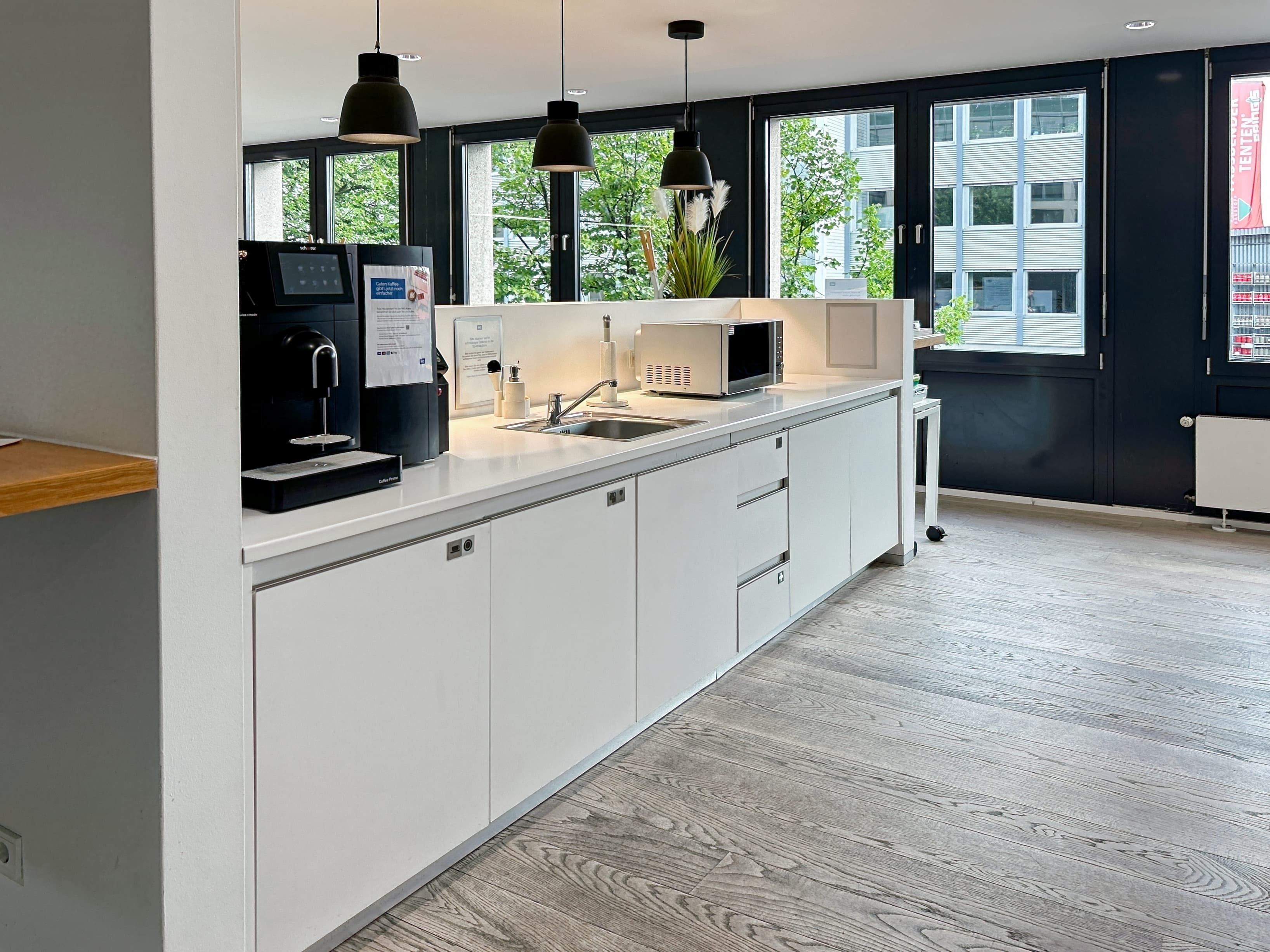 BONN, HQ Bornheimer Straße image 6