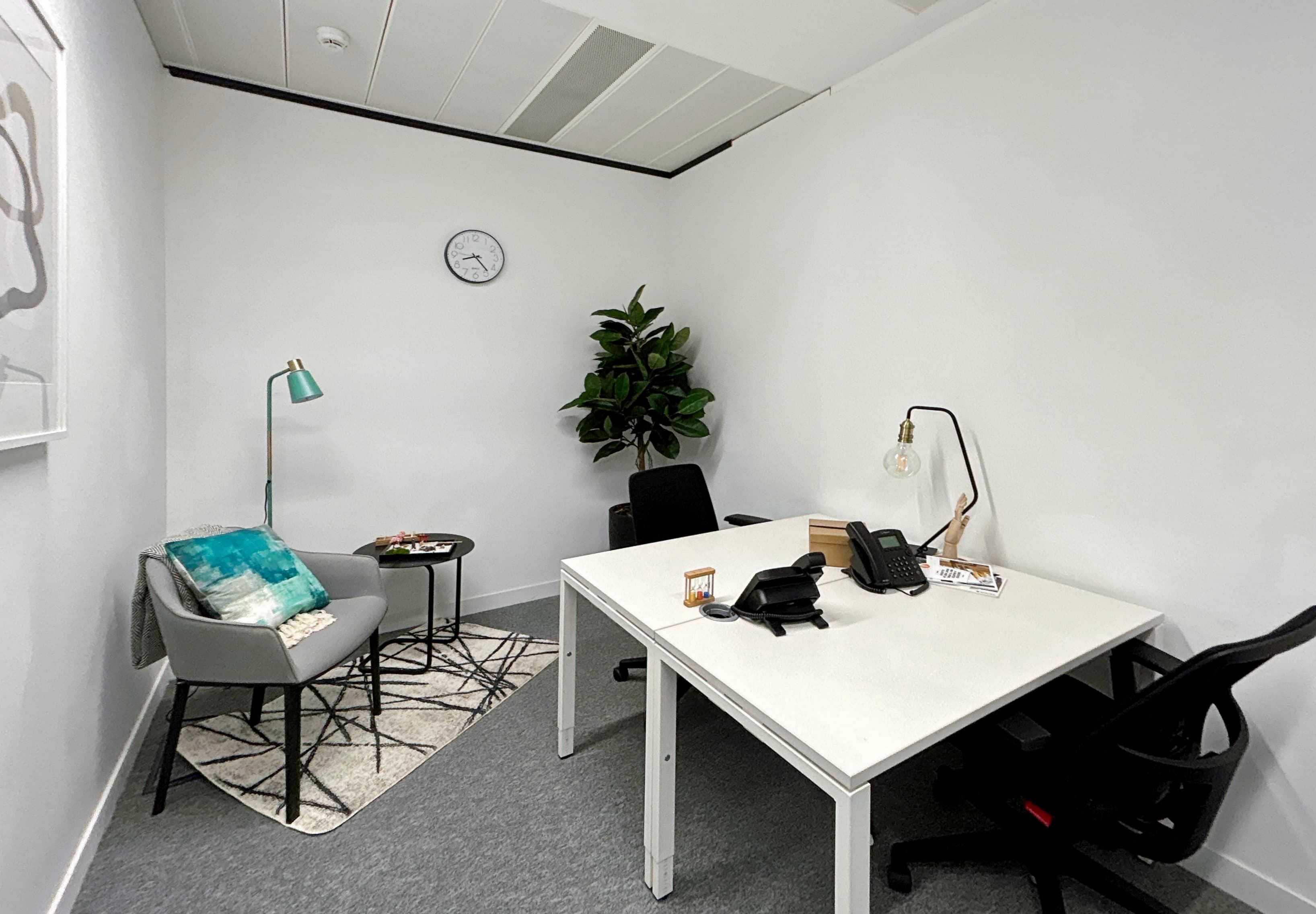 GLASGOW, Spaces, West George Street image 5