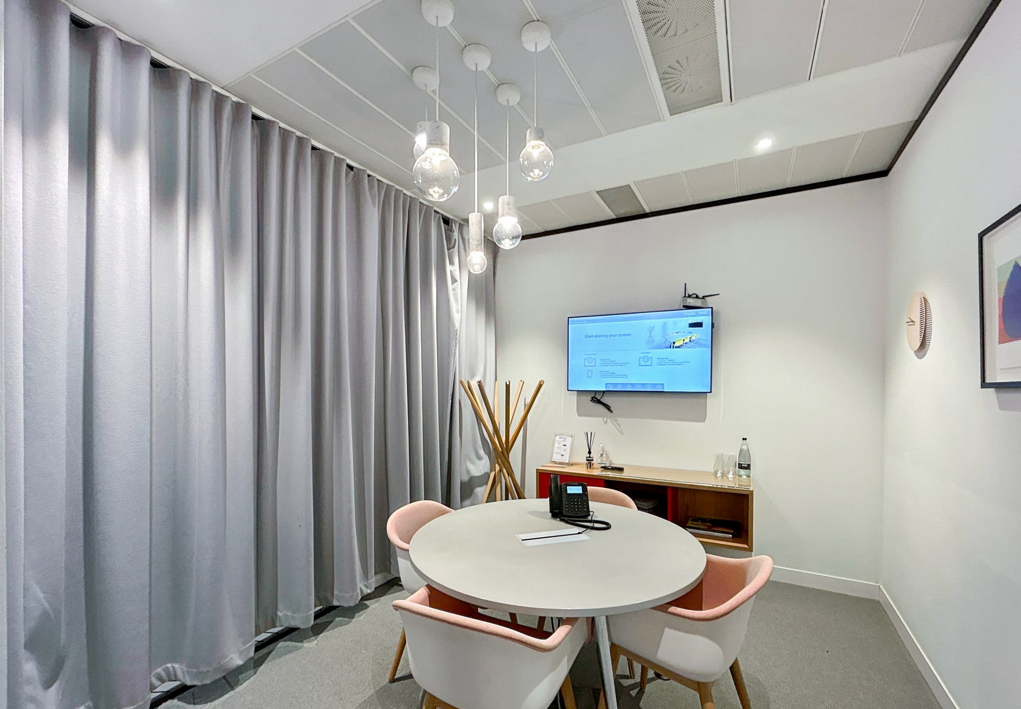 GLASGOW, Spaces, West George Street image 6