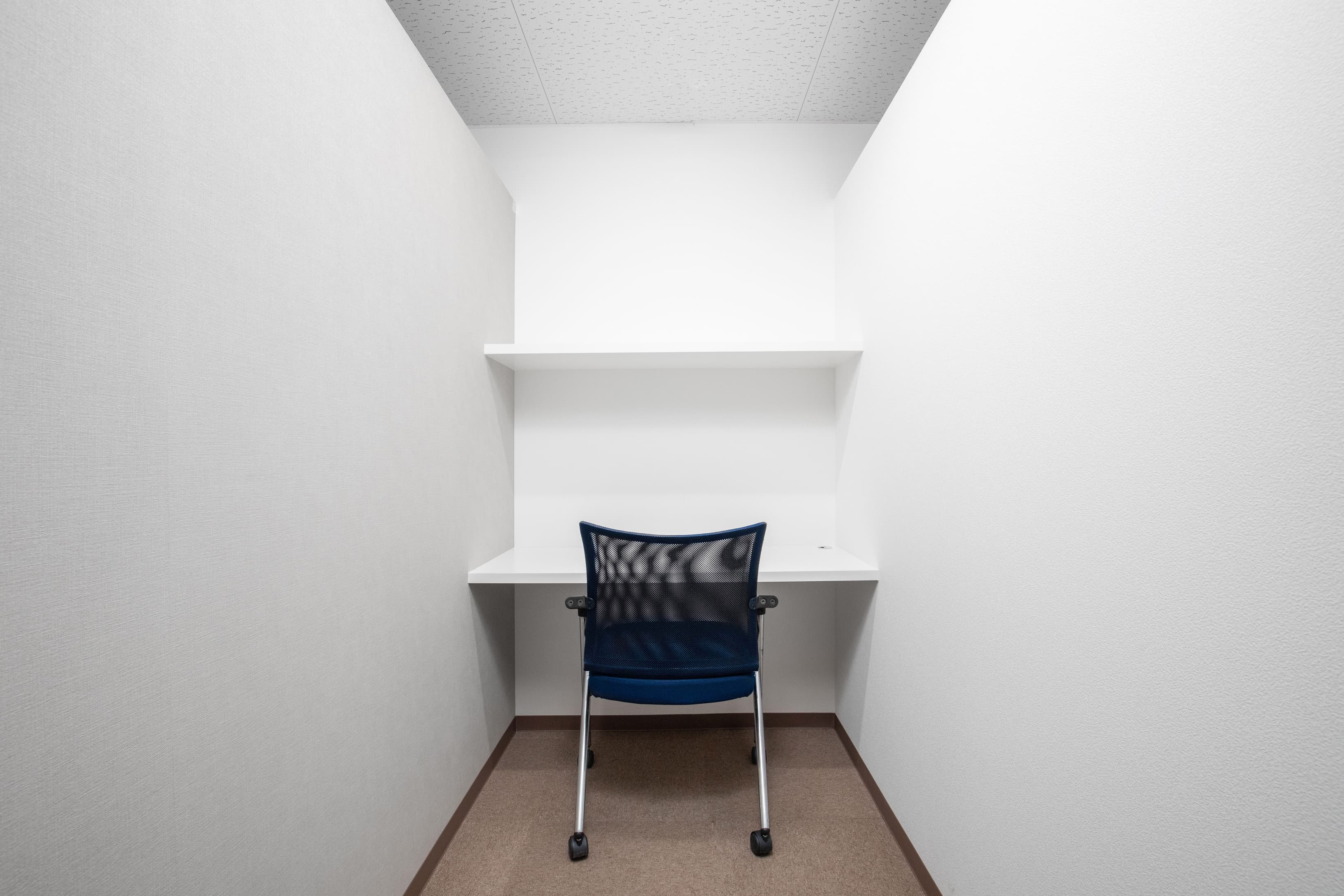 TOKYO, OpenOffice Osaki Eki Nishiguchi image 7