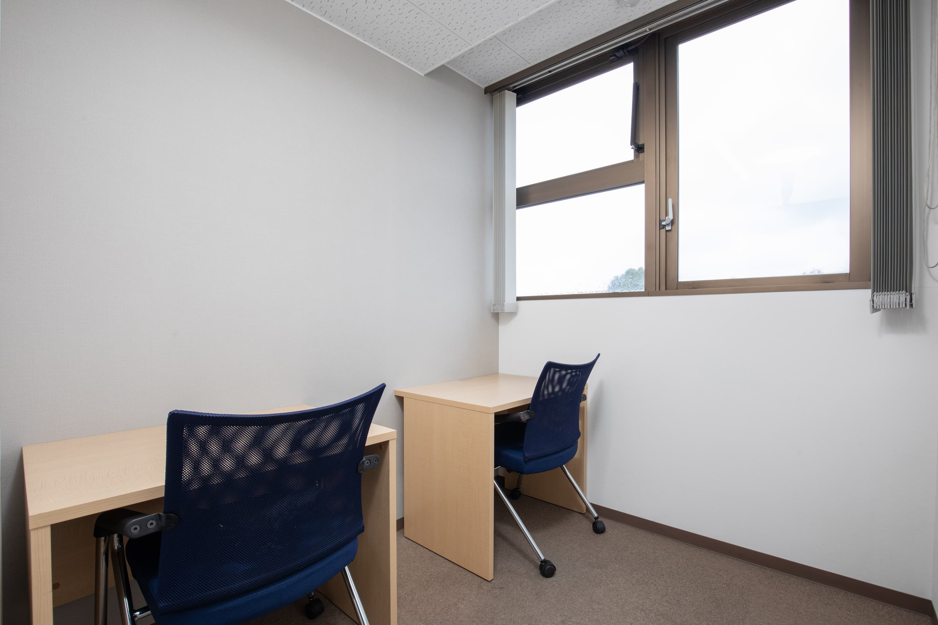 TOKYO, OpenOffice Osaki Eki Nishiguchi image 8