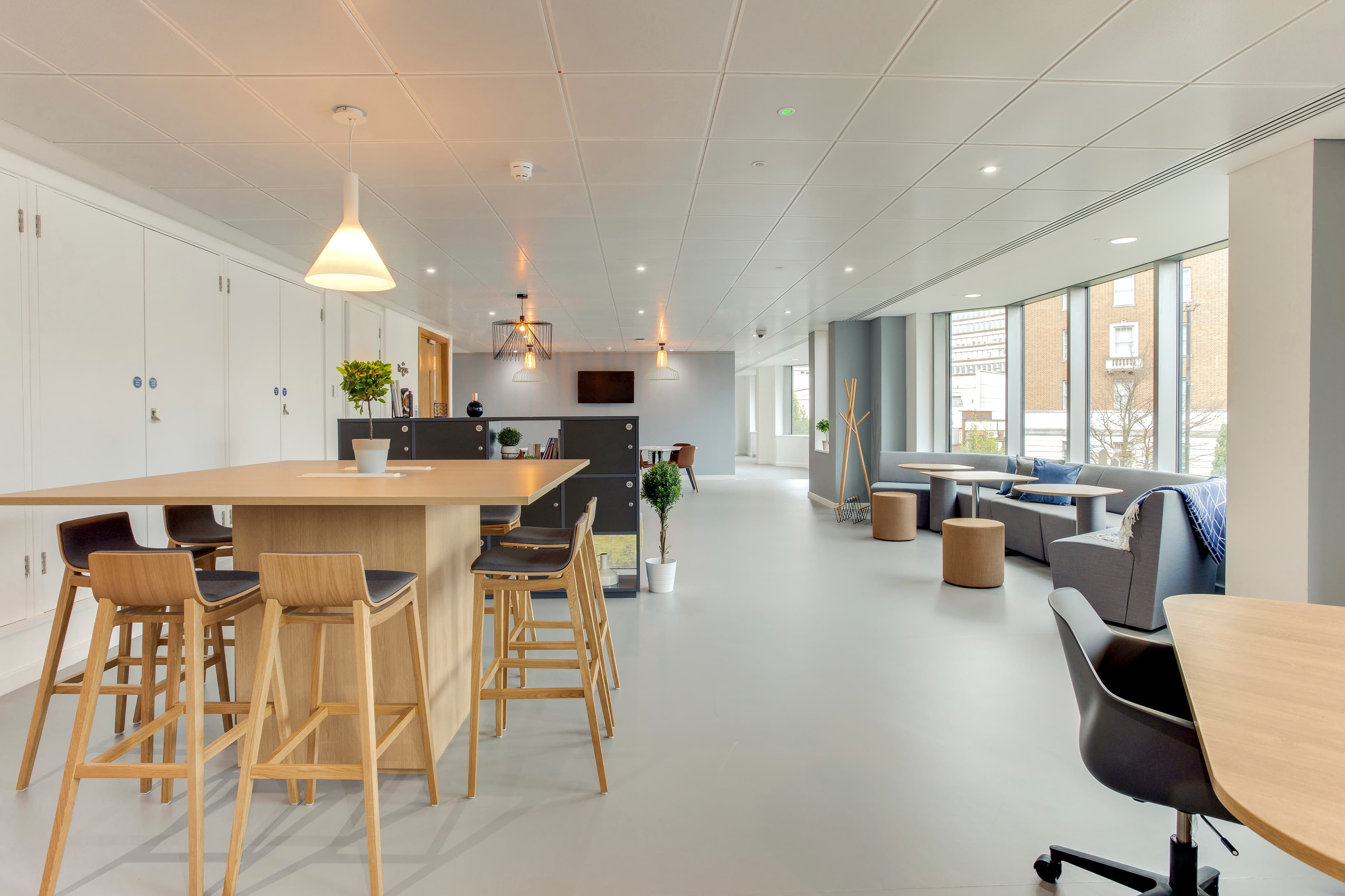 BIRMINGHAM, Apex House image 8