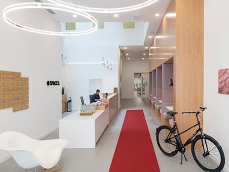 LONDON, Spaces, Covent Garden image 4