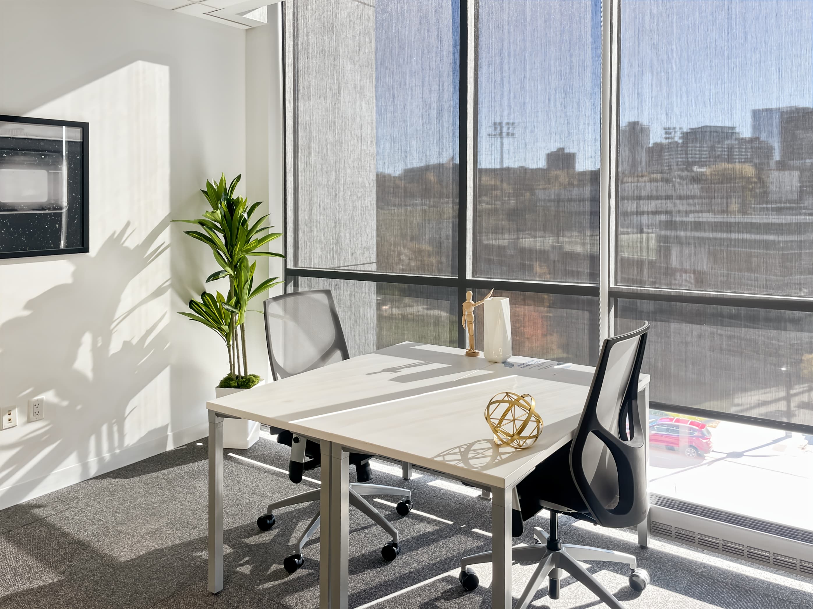 WI, Milwaukee - Spaces North Water Street image 5 WI, Milwaukee - Spaces North Water Street image 5