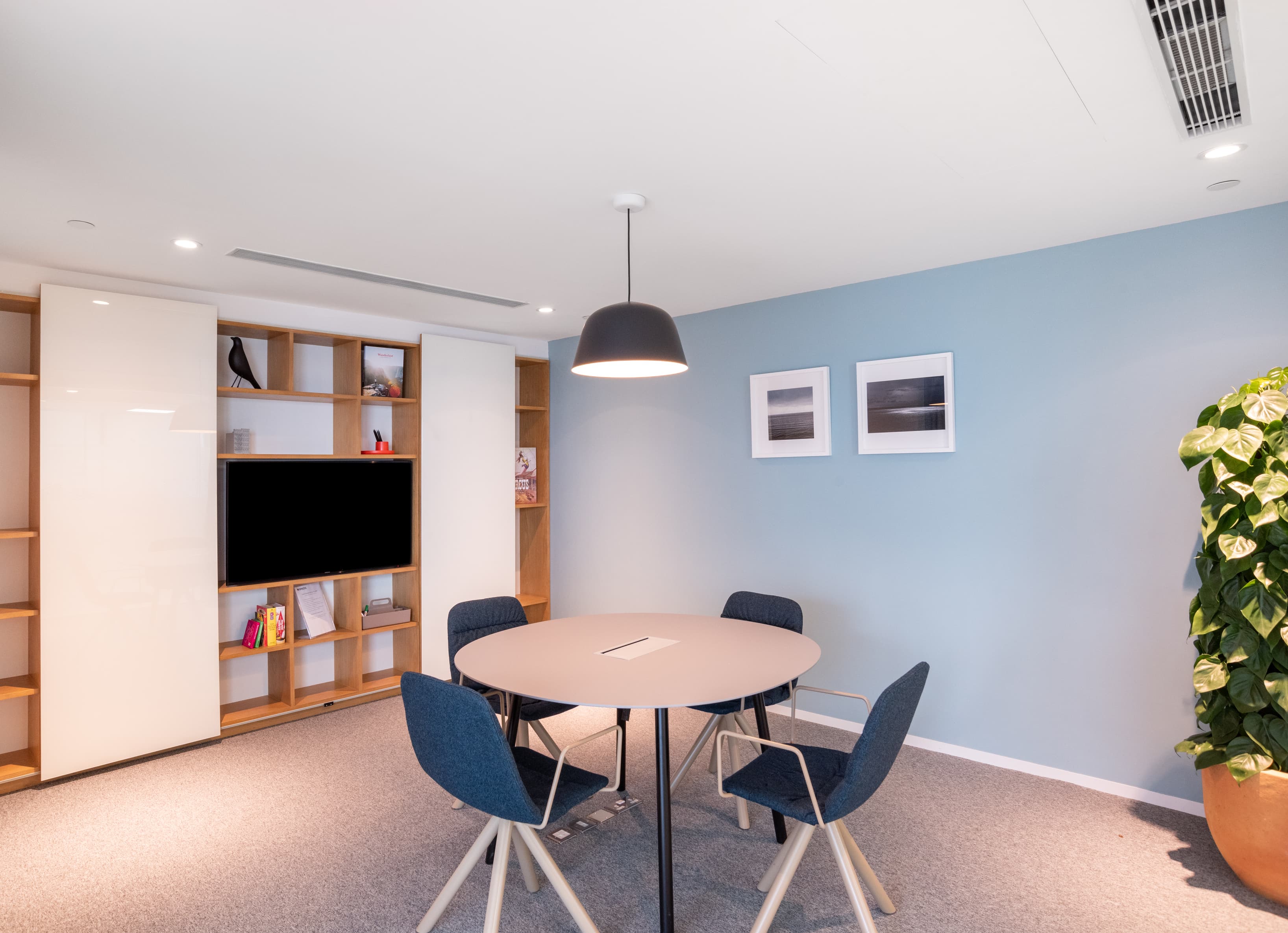 HONG KONG, Spaces Wai Yip Street image 2 HONG KONG, Spaces Wai Yip Street image 2