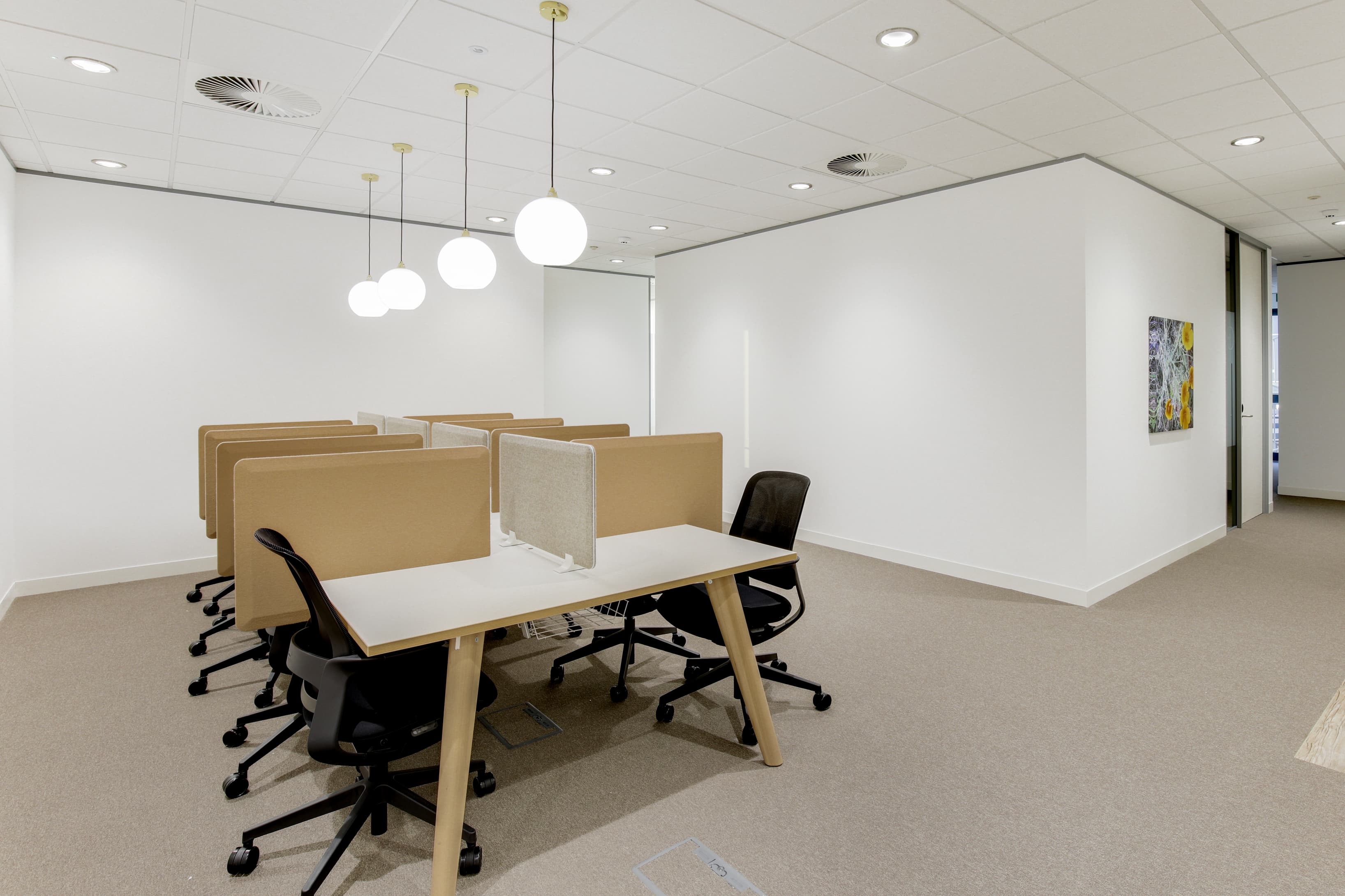 LONDON, Enfield, Innova Park image 14 LONDON, Enfield, Innova Park image 14