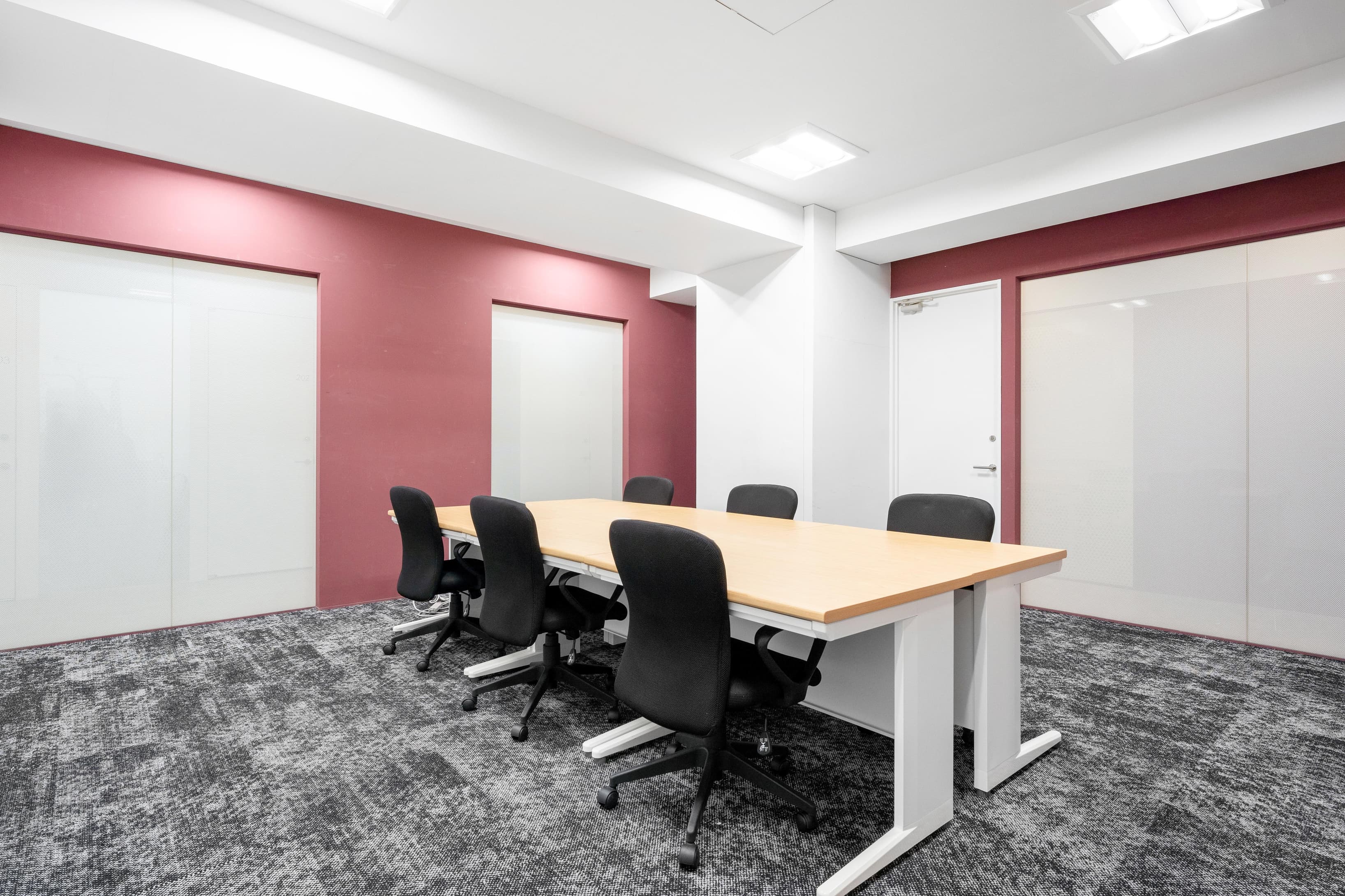 TOKYO, OpenOffice Gotanda Eki Nishiguchi image 3